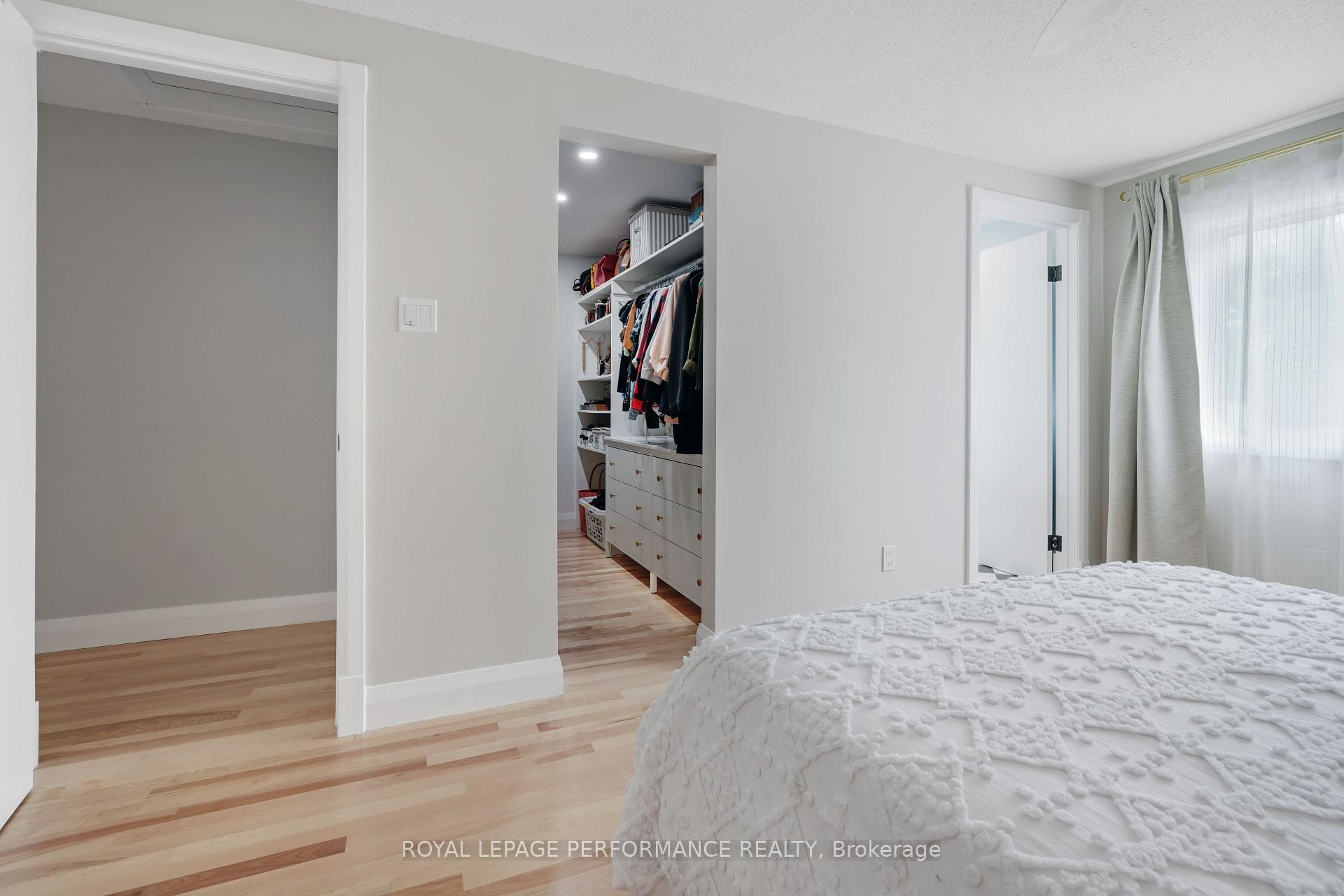 Photo 15 of Unit 24, 2415 Southvale Crescent, Ottawa, Sheffield Glen/Industrial Park — HOMEH