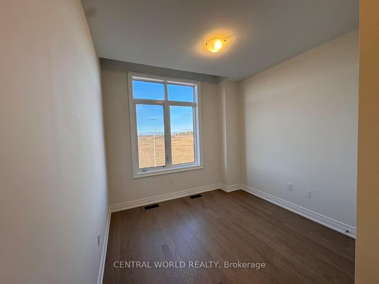 Photo 9 of 545 Vine Cliff Boulevard, Markham, Rural Markham — HOMEH