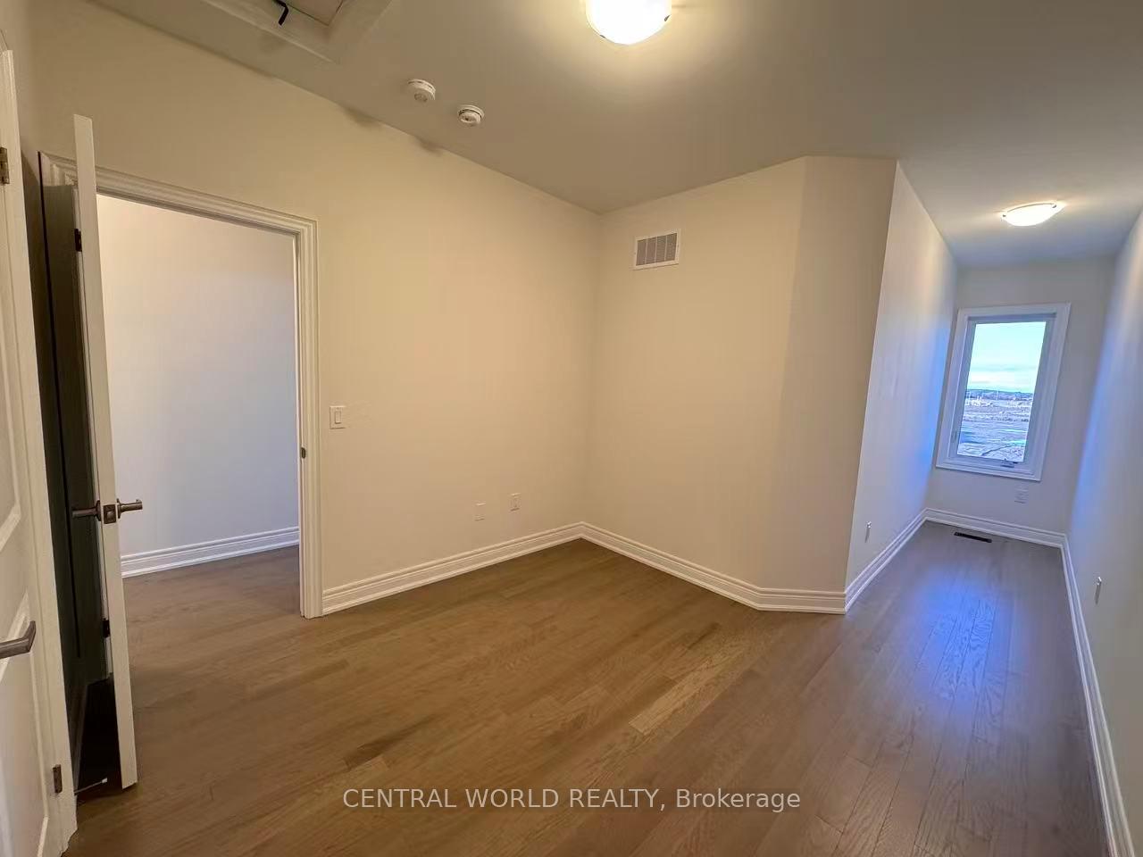 Photo 10 of 545 Vine Cliff Boulevard, Markham, Rural Markham — HOMEH