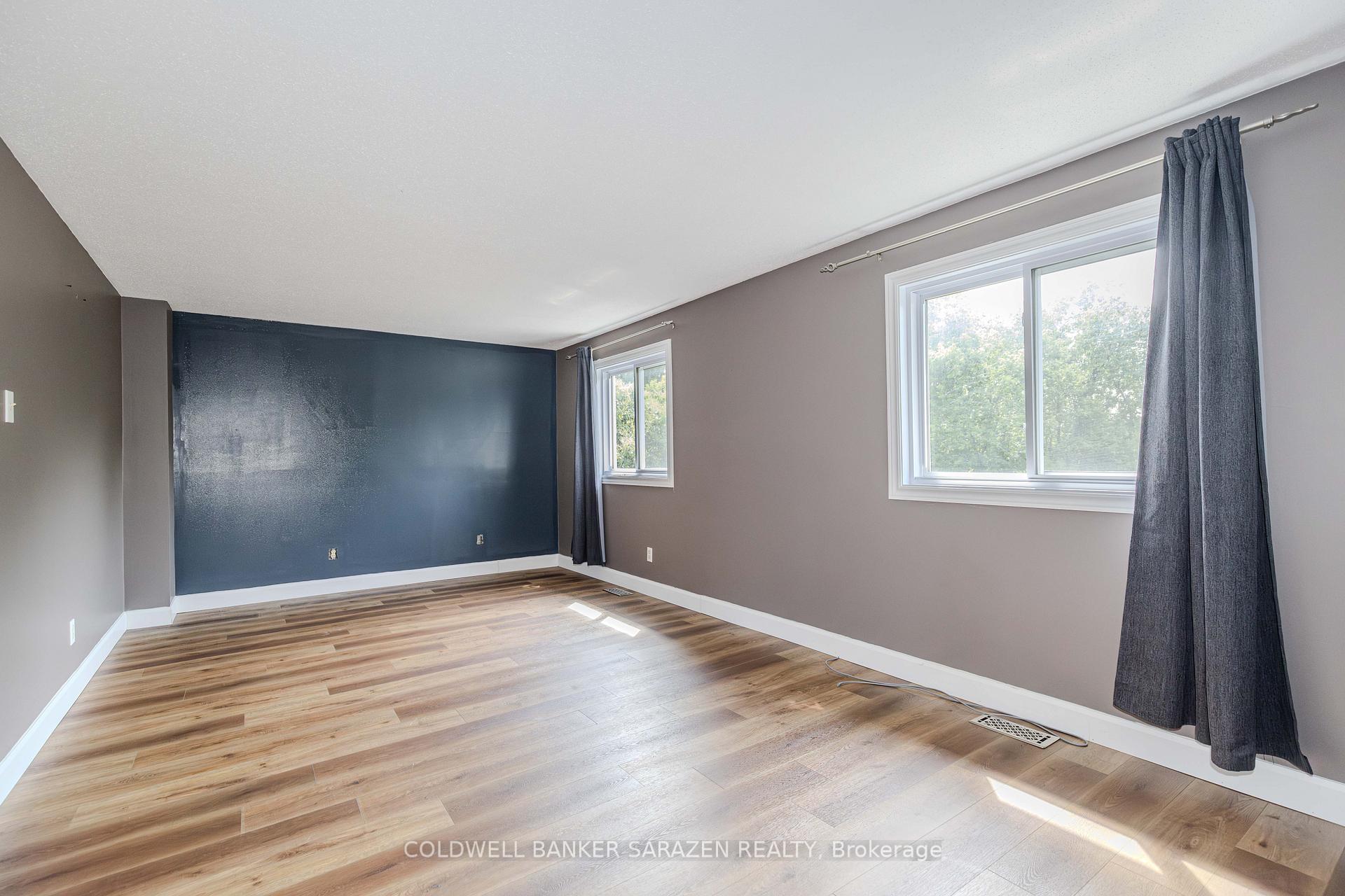 Photo 12 of 22 Crimson Gate, Ottawa, Hunt Club Park/Greenboro — HOMEH