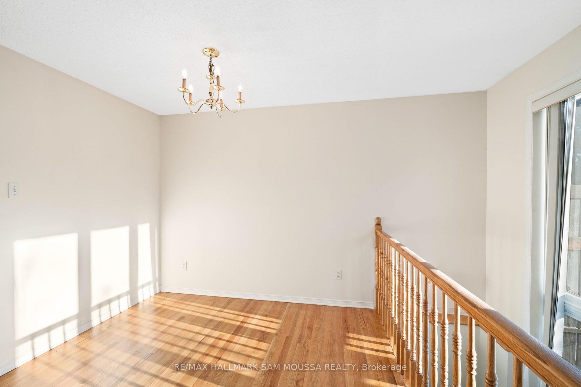 Photo 13 of 18 Drumso Street, Ottawa, Hunt Club Park/Greenboro — HOMEH