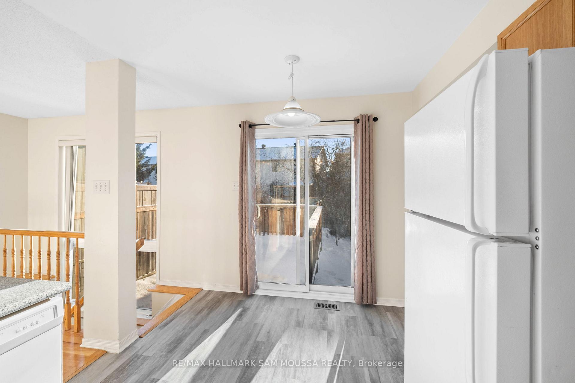 Photo 14 of 18 Drumso Street, Ottawa, Hunt Club Park/Greenboro — HOMEH