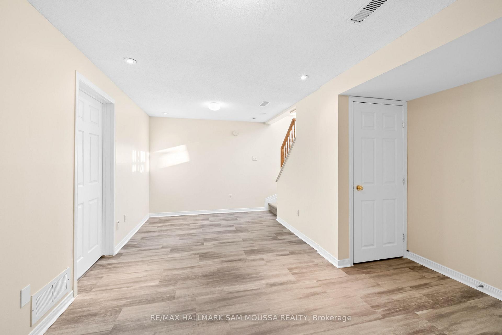 Photo 28 of 18 Drumso Street, Ottawa, Hunt Club Park/Greenboro — HOMEH