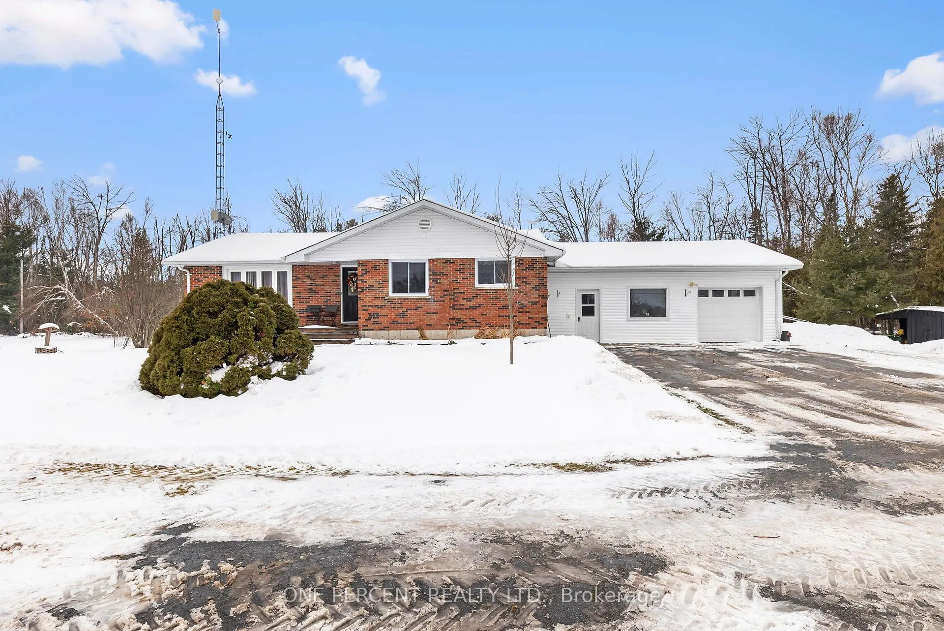 Front of 6077 Hwy 35