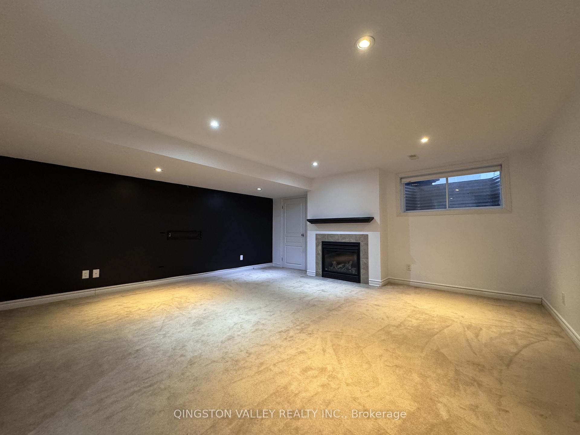 Photo 29 of 40 Torbec Avenue, Ottawa, Kanata - Kanata Lakes/Heritage Hills — HOMEH