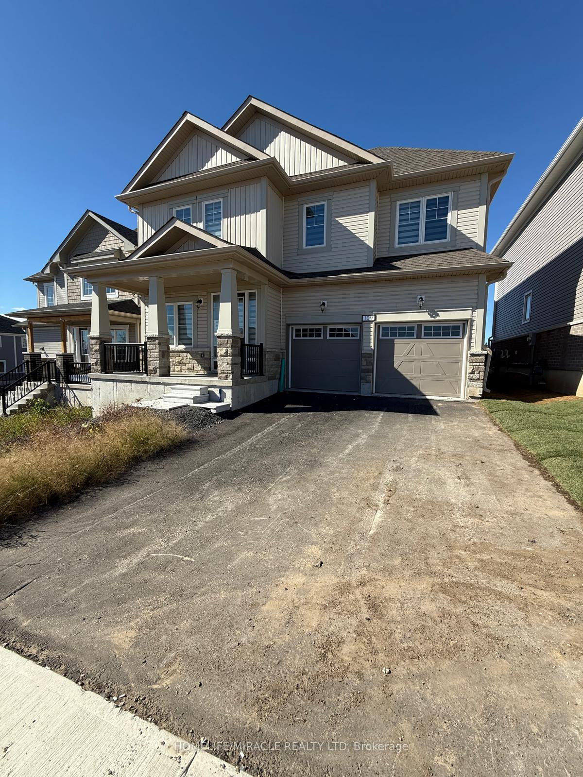 Photo 2 of 109 Windermere Boulevard, Loyalist, Bath — HOMEH