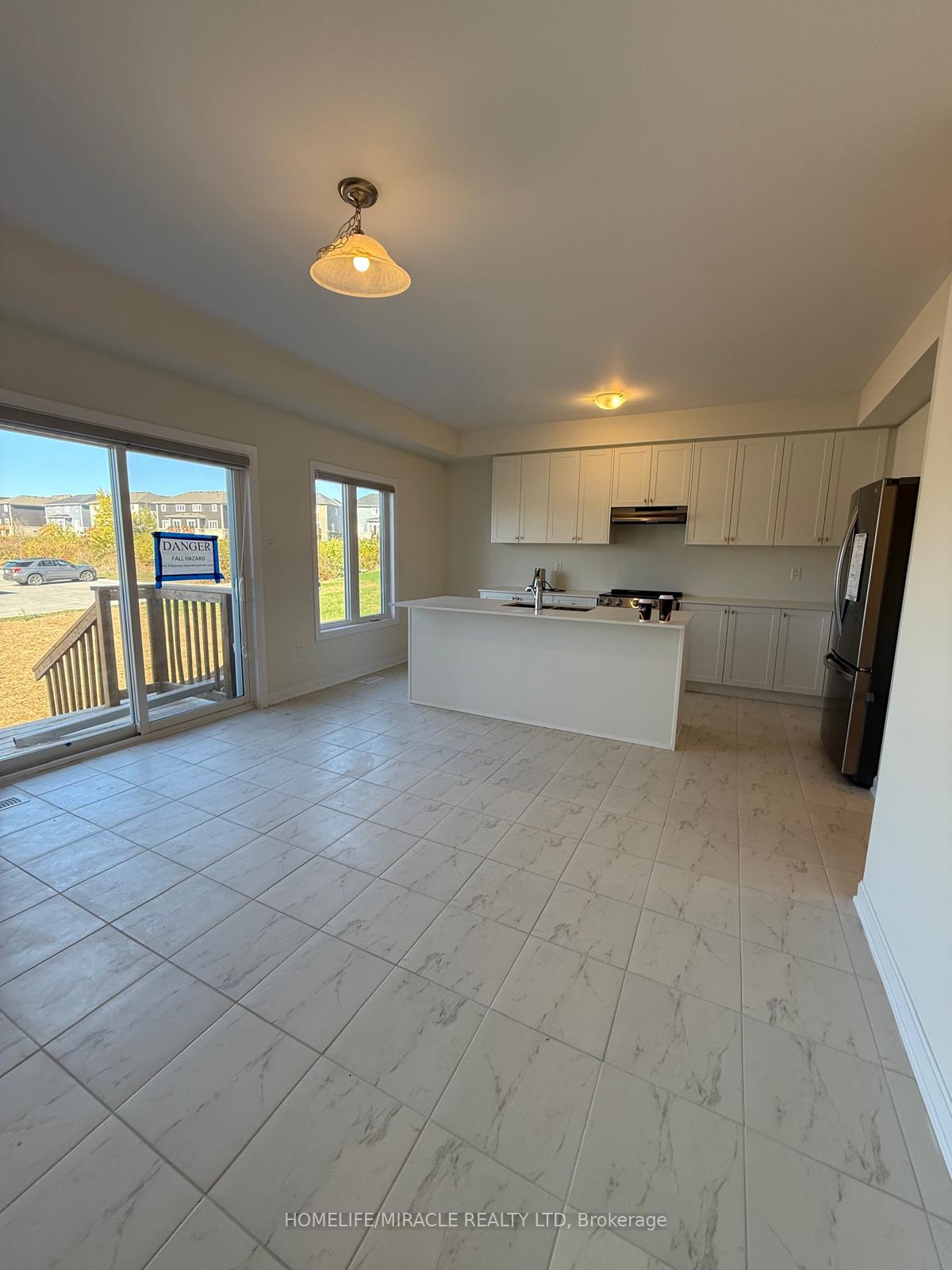 Photo 13 of 109 Windermere Boulevard, Loyalist, Bath — HOMEH