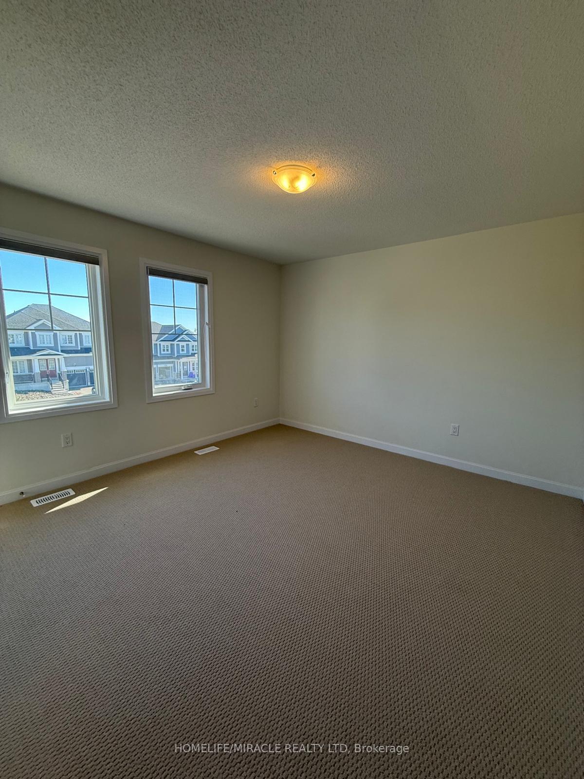 Photo 19 of 109 Windermere Boulevard, Loyalist, Bath — HOMEH