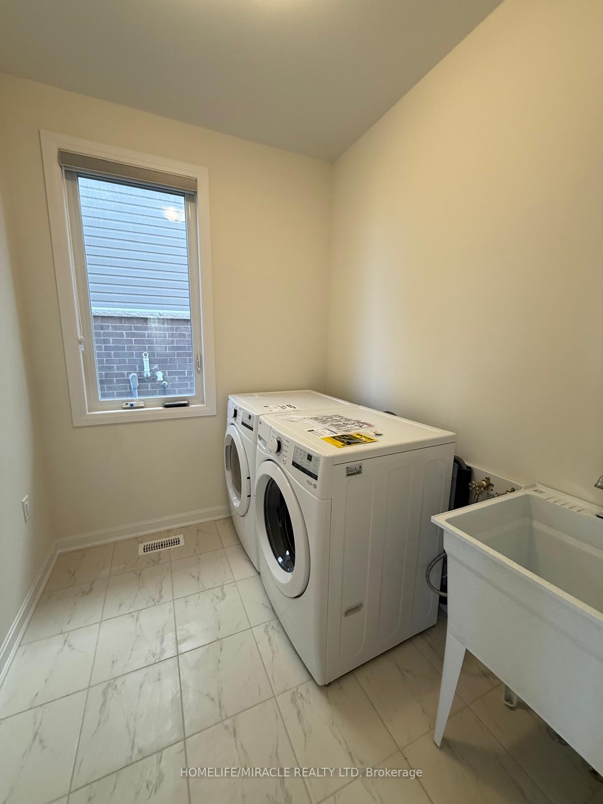 Photo 35 of 109 Windermere Boulevard, Loyalist, Bath — HOMEH