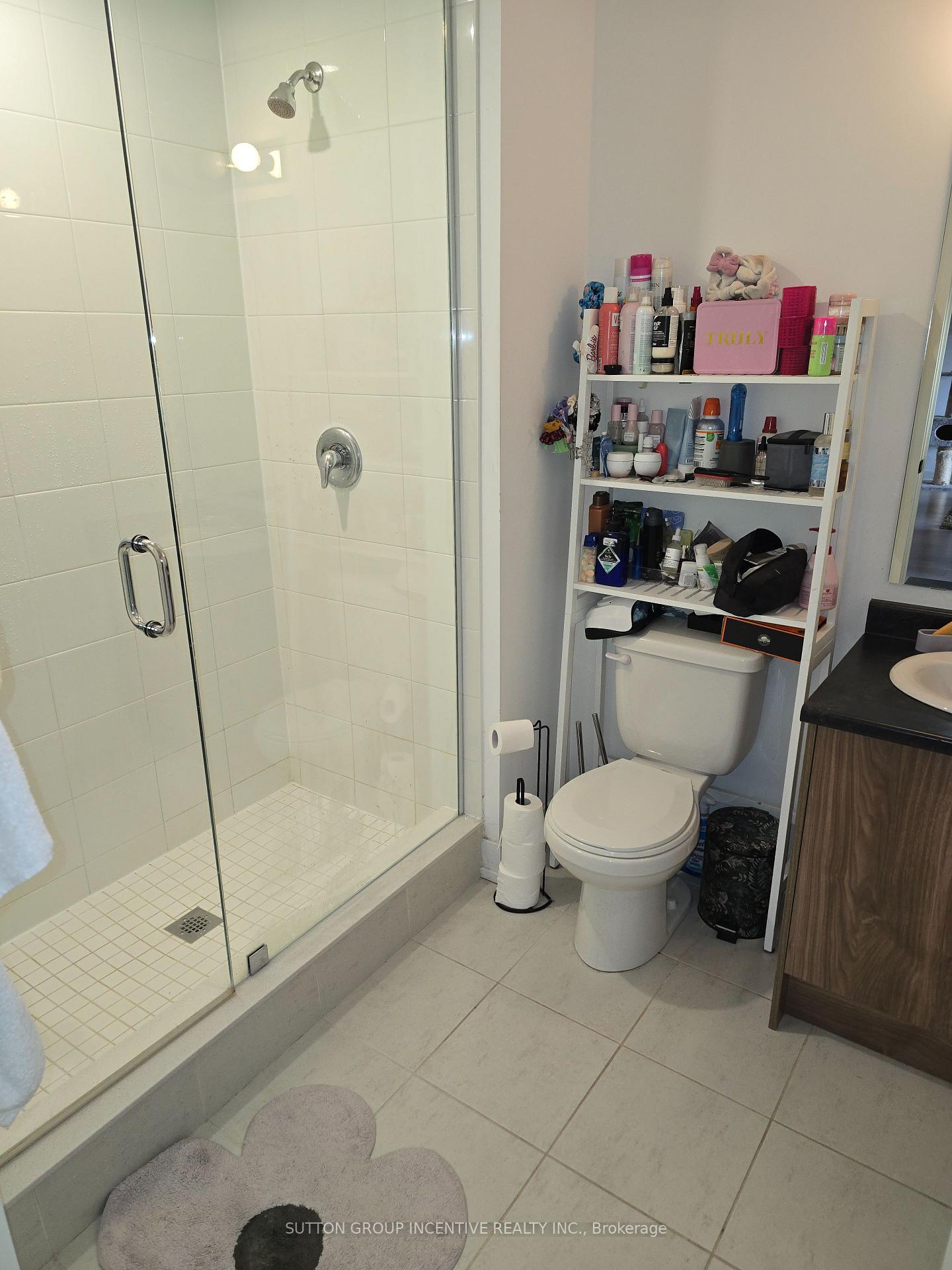 Photo 16 of Unit 106, 4 Spice Way, Barrie, Rural Barrie Southeast — HOMEH