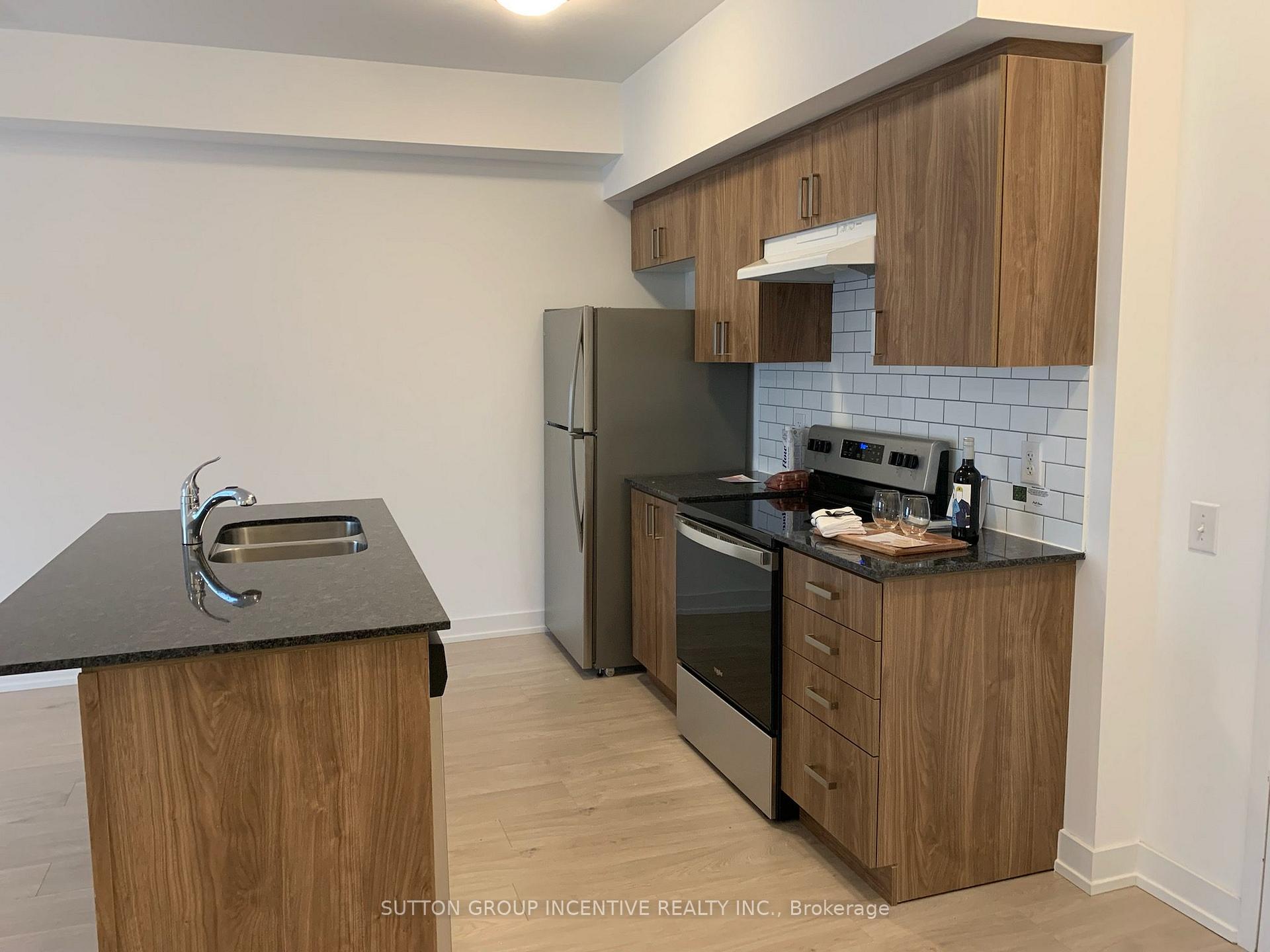 Photo 9 of Unit 106, 4 Spice Way, Barrie, Rural Barrie Southeast — HOMEH