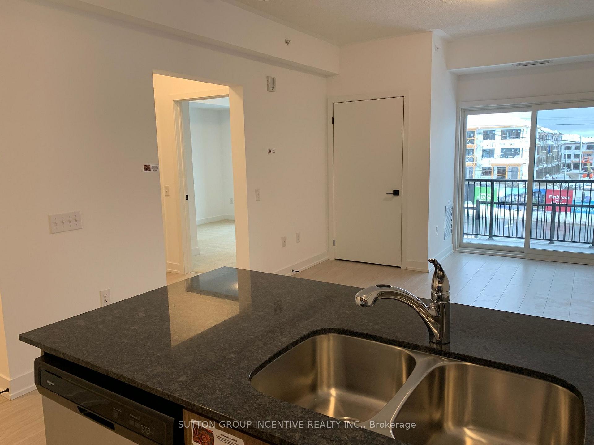 Photo 13 of Unit 106, 4 Spice Way, Barrie, Rural Barrie Southeast — HOMEH