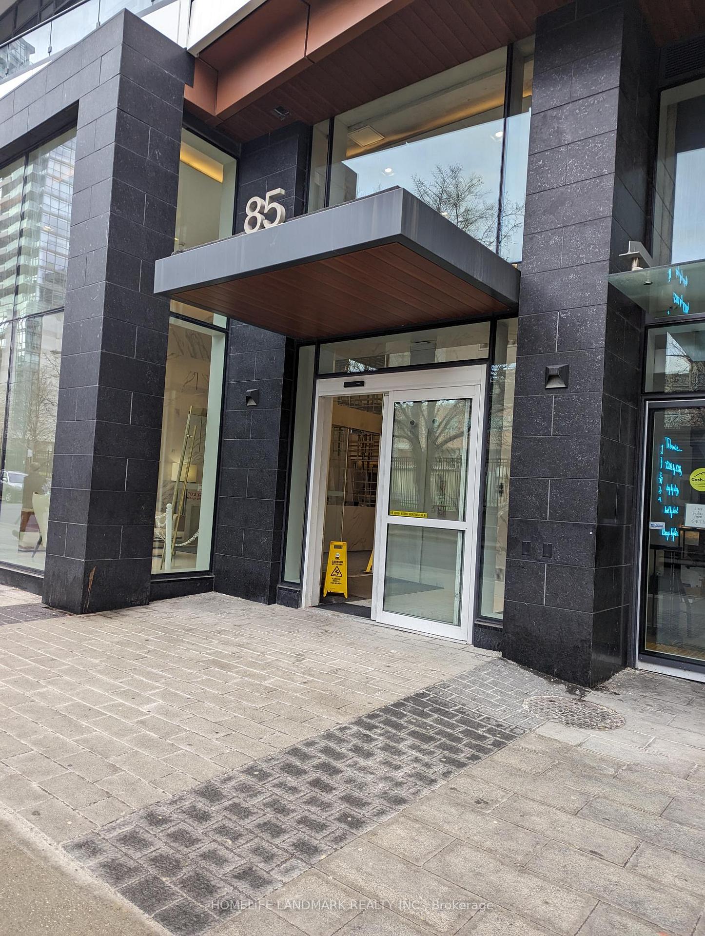 Front of Unit 1602, 85 Wood Street N