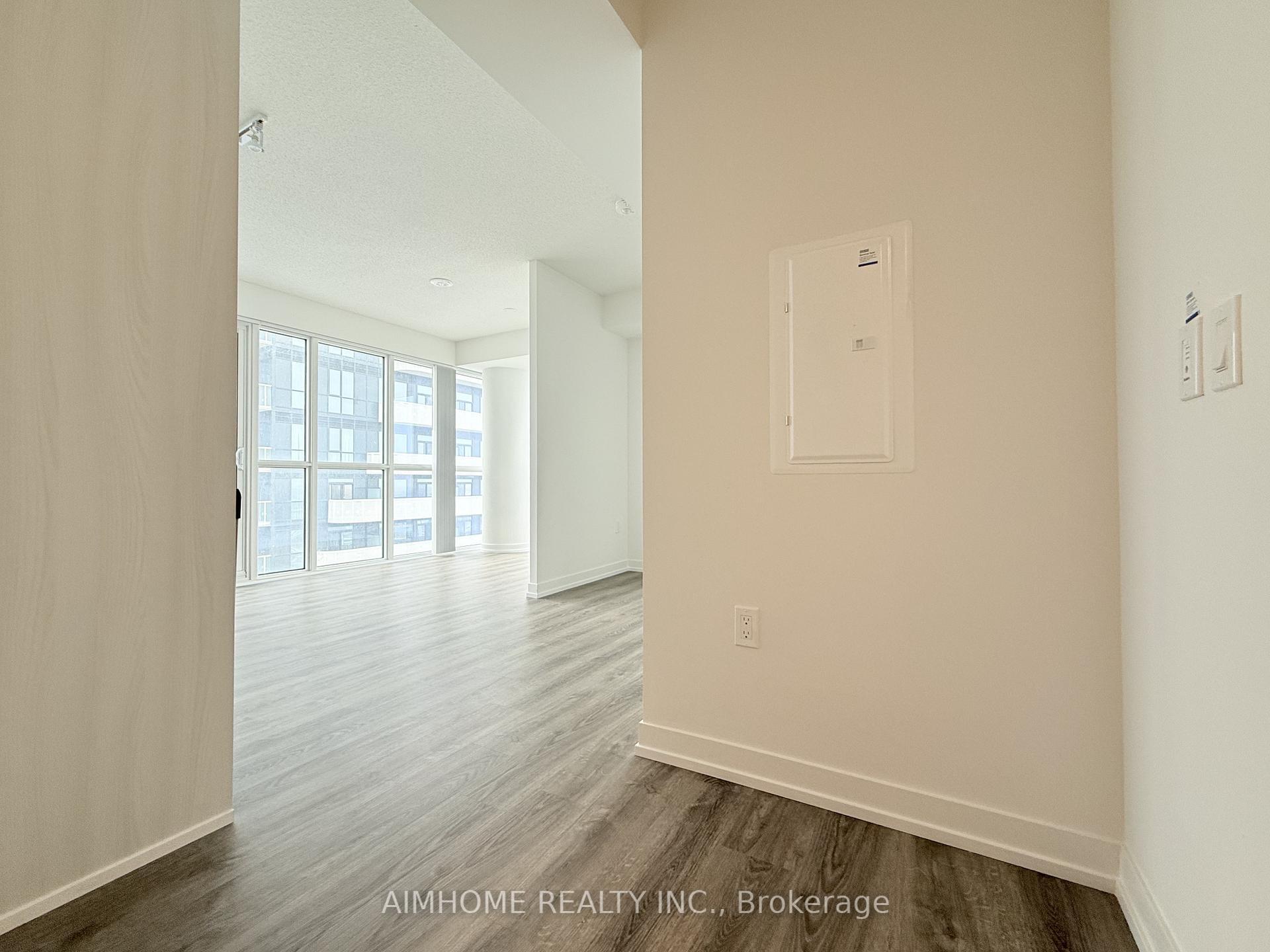 Photo 3 of Unit 3815, 195 Commerce Street, Vaughan, Vaughan Corporate Centre — HOMEH