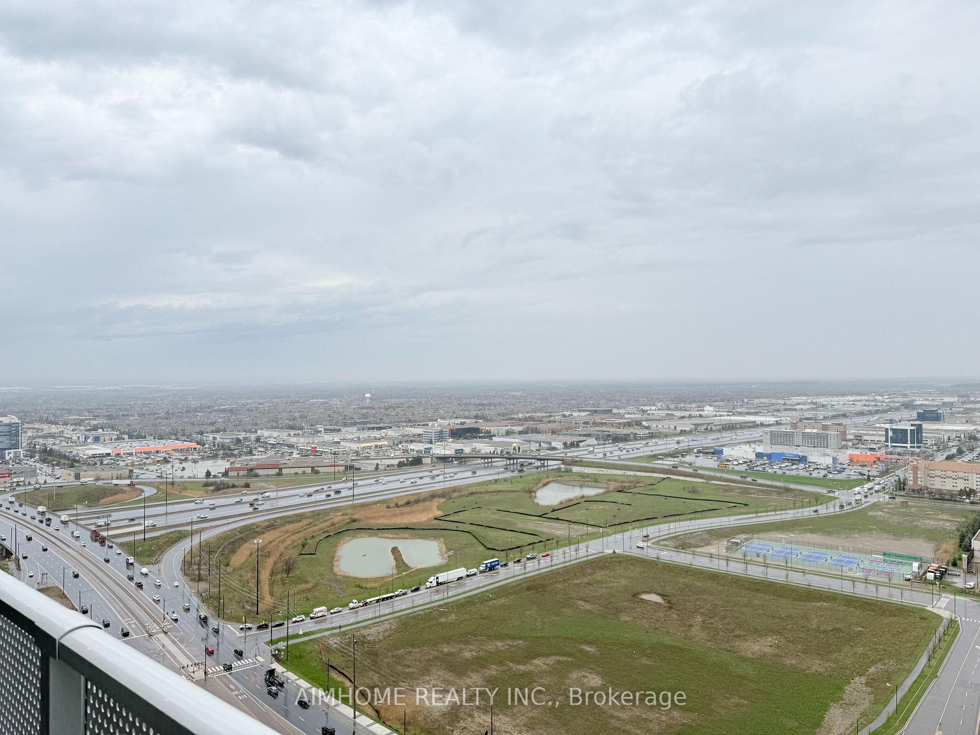 Photo 11 of Unit 3815, 195 Commerce Street, Vaughan, Vaughan Corporate Centre — HOMEH