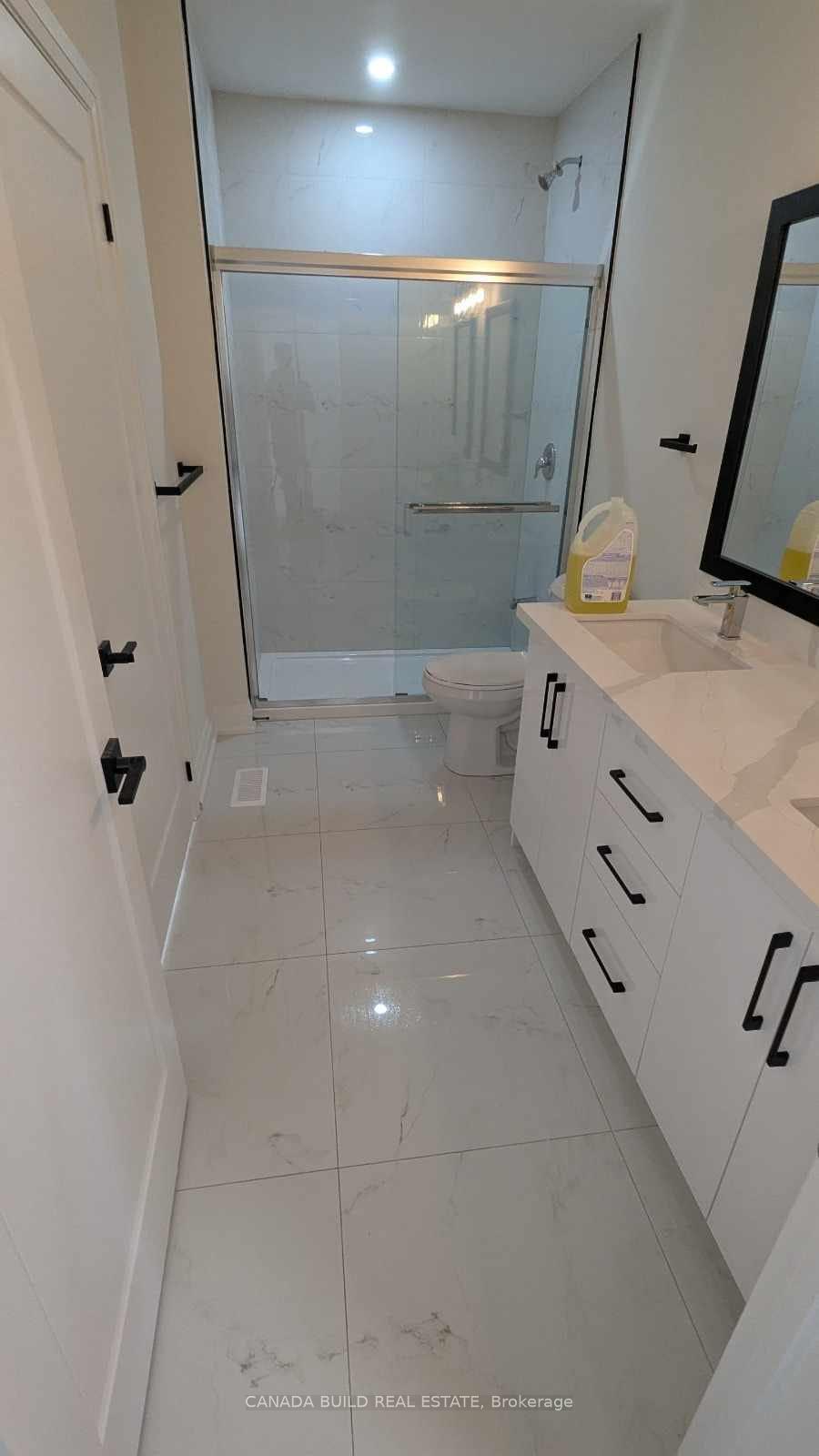 Photo 2 of Unit 11, 1076 Vansickle Road, St. Catharines, Grapeview — HOMEH