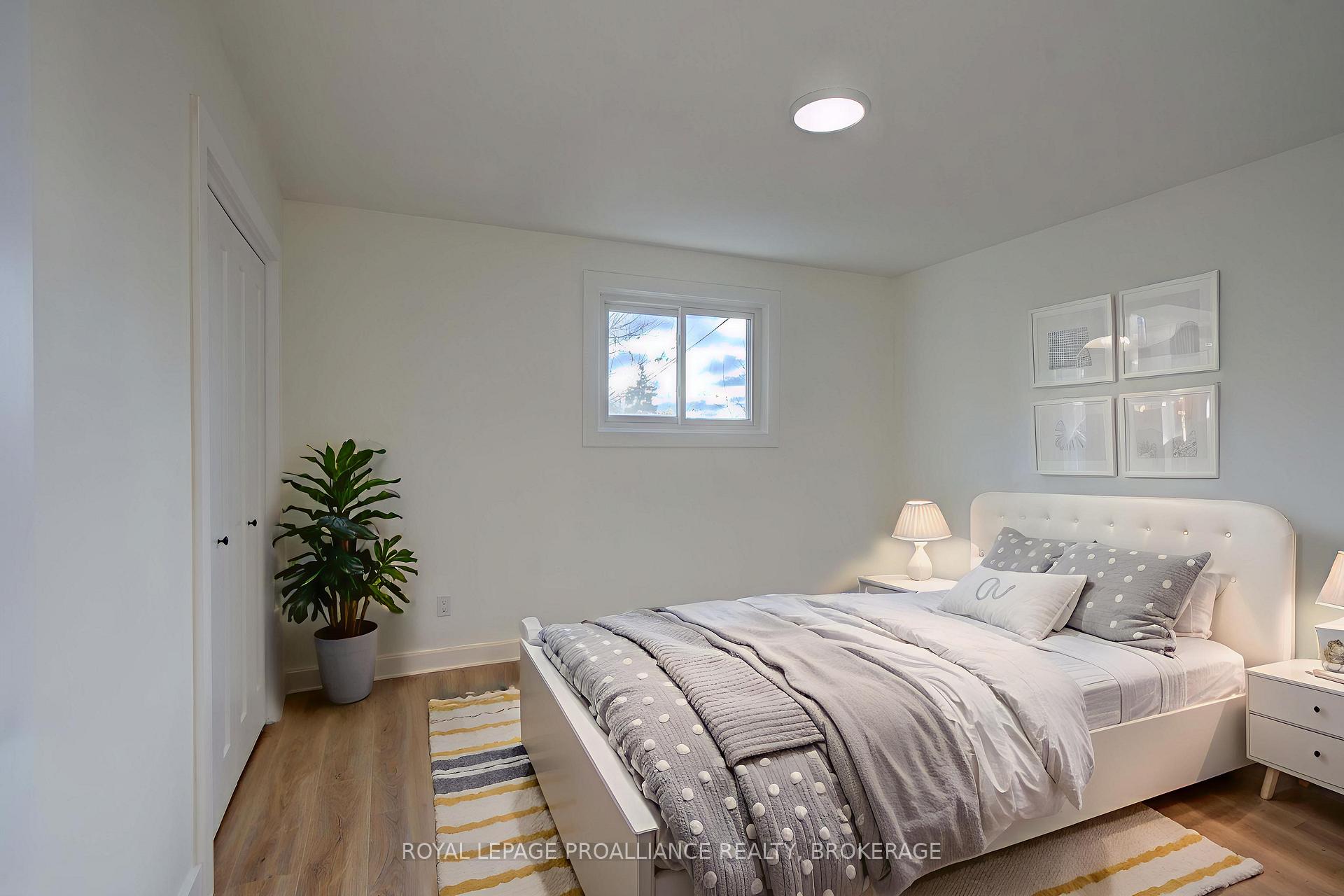 Photo 9 of 84 Joyce Street, Kingston, Rideau — HOMEH