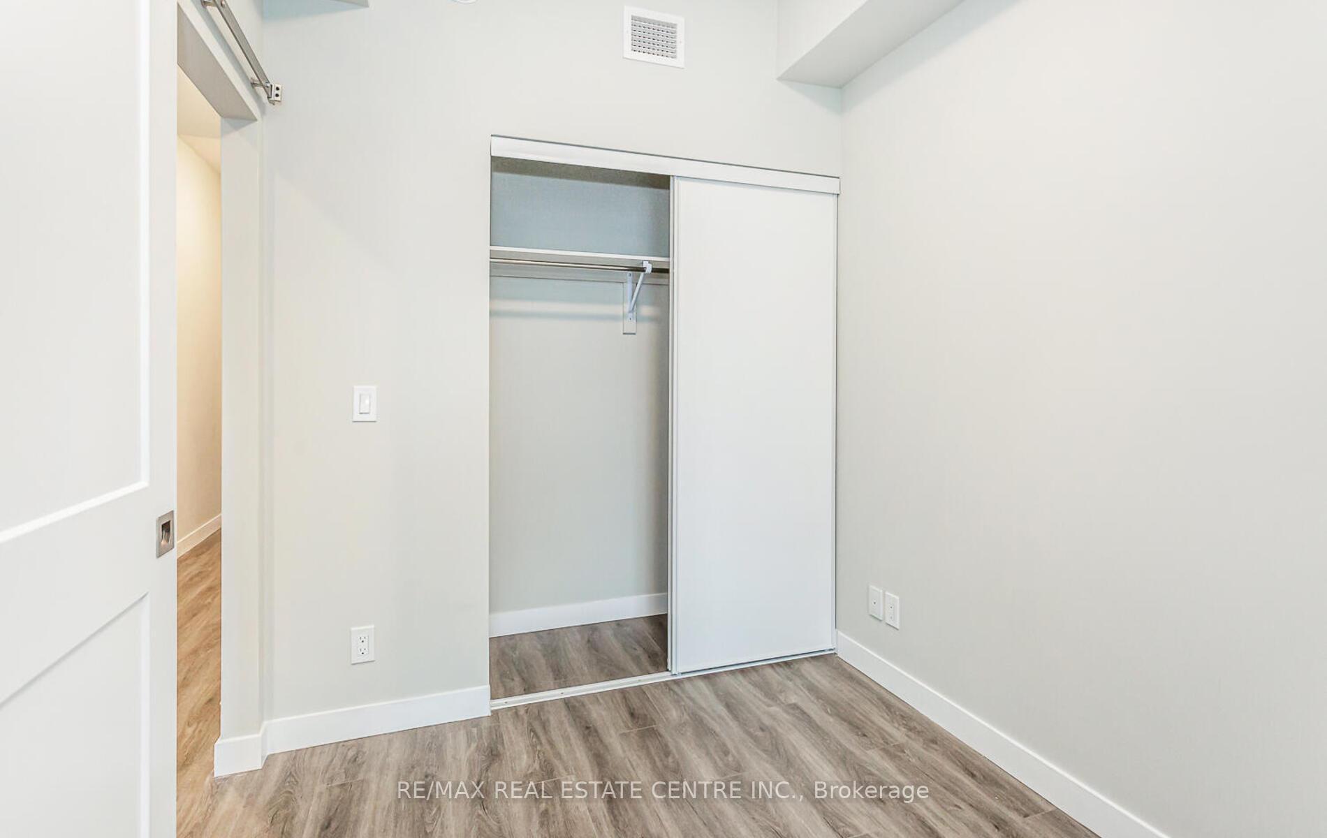 Photo 24 of Unit 2005, 15 Queen Street S, Hamilton, Central — HOMEH
