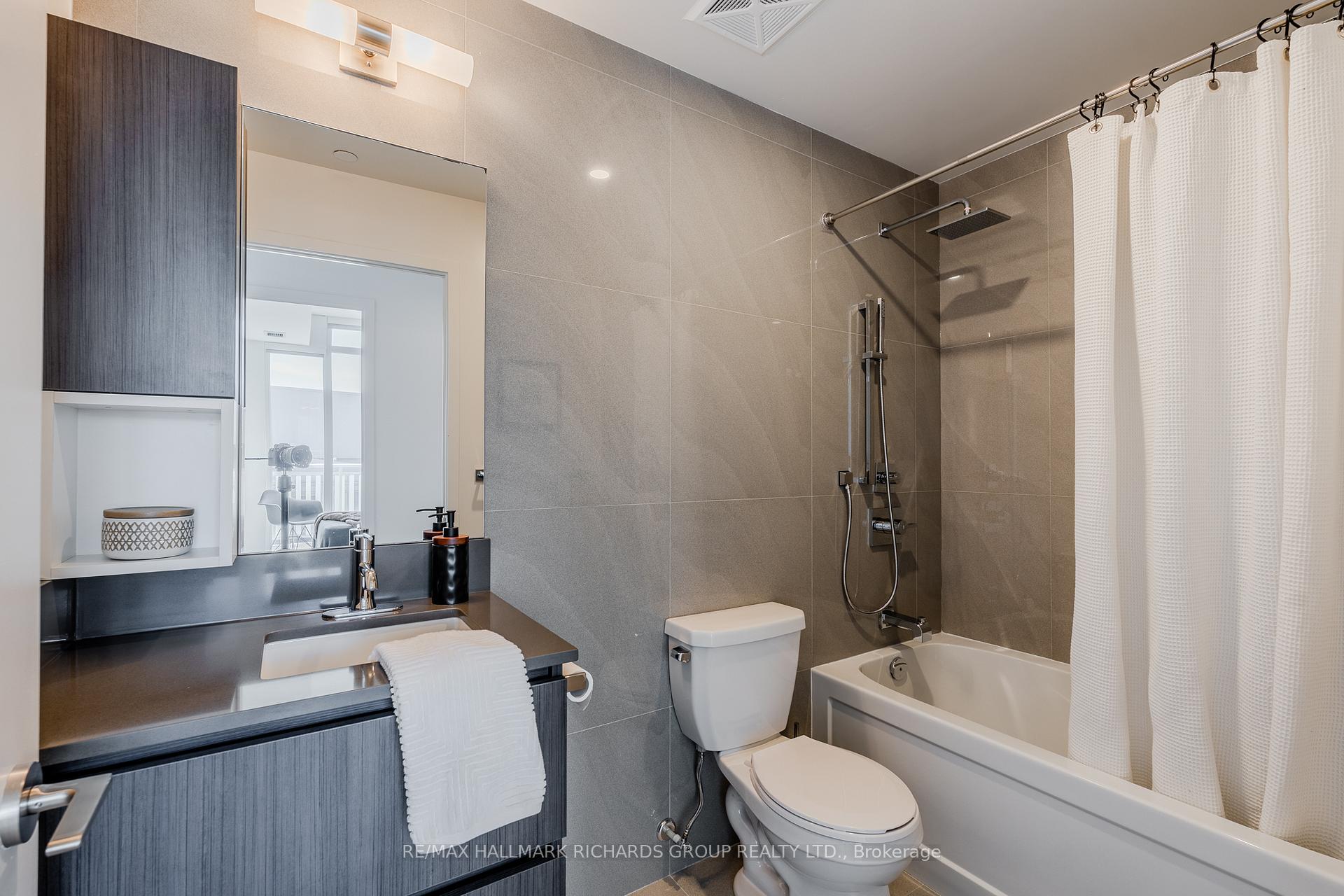 Photo 26 of Unit 1408, 45 Baseball Place, Toronto, South Riverdale — HOMEH
