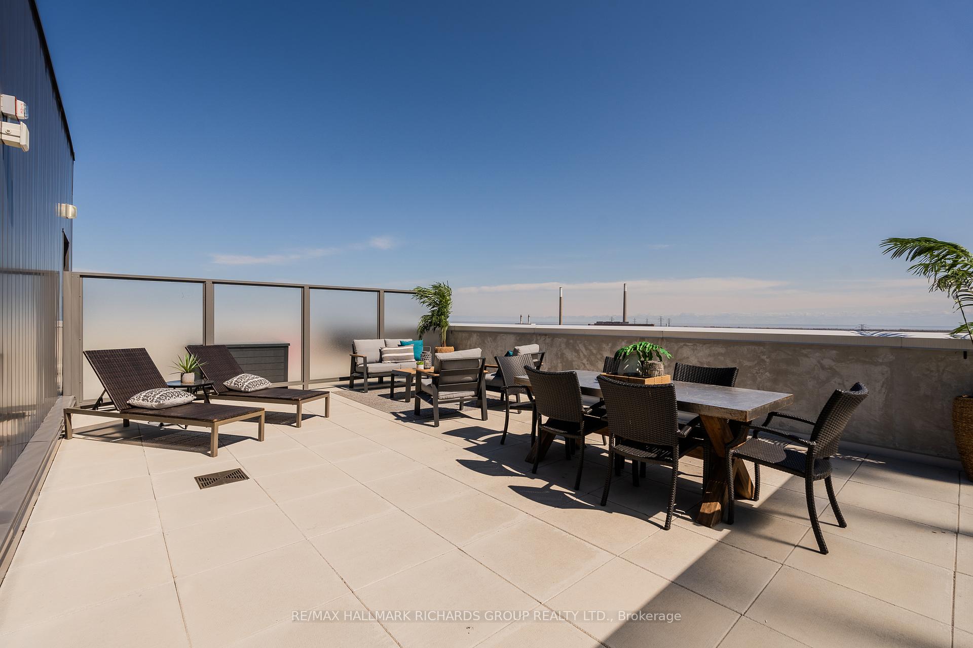 Photo 11 of Unit 1408, 45 Baseball Place, Toronto, South Riverdale — HOMEH