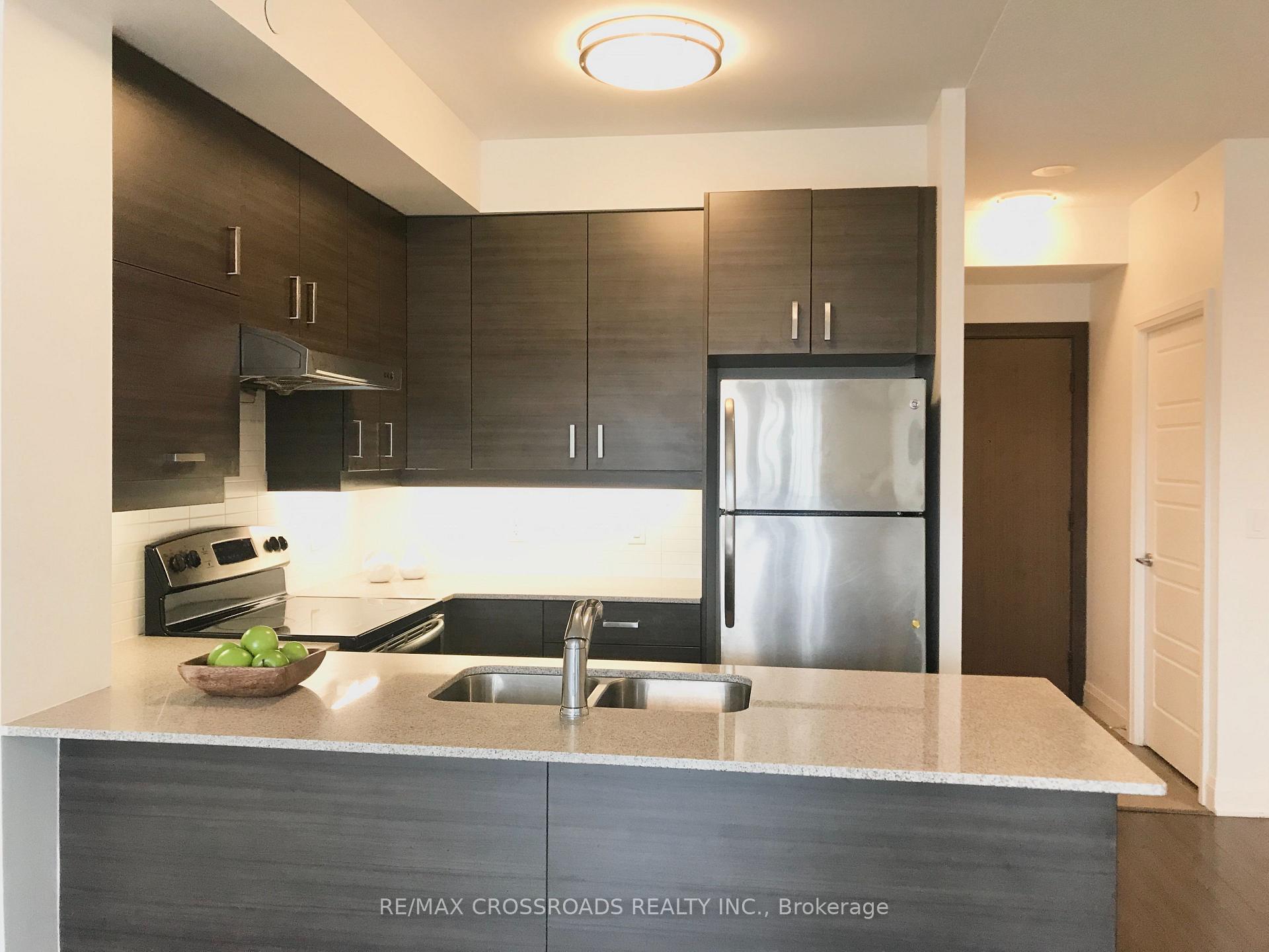Photo 4 of Unit 211, 8200 Birchmount Road, Markham, Unionville — HOMEH