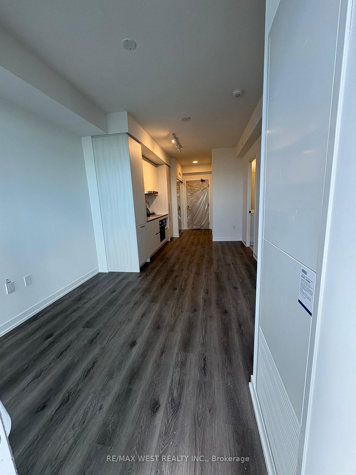 Photo 10 of Unit 4903, 225 Commerce Street, Vaughan, Vaughan Corporate Centre — HOMEH