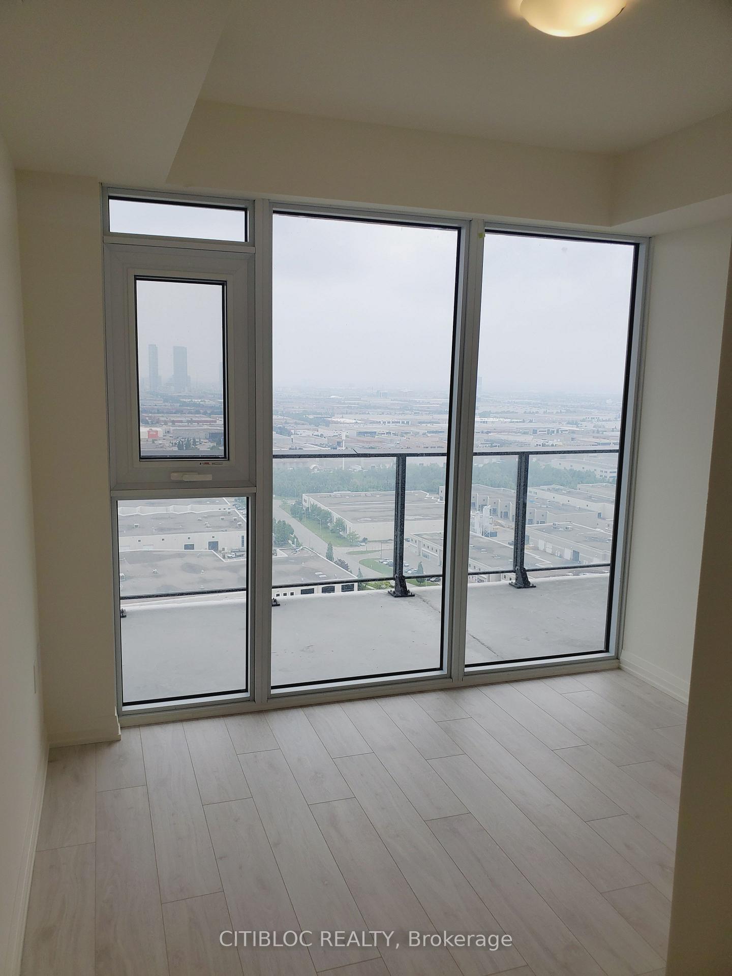 Photo 7 of Unit 2512, 8960 Jane Street, Vaughan, Vellore Village — HOMEH
