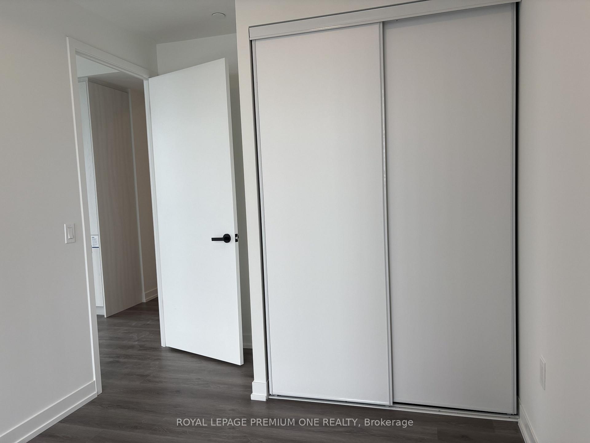 Photo 3 of Unit 4006, 225 Commerce Street, Vaughan, Vaughan Corporate Centre — HOMEH