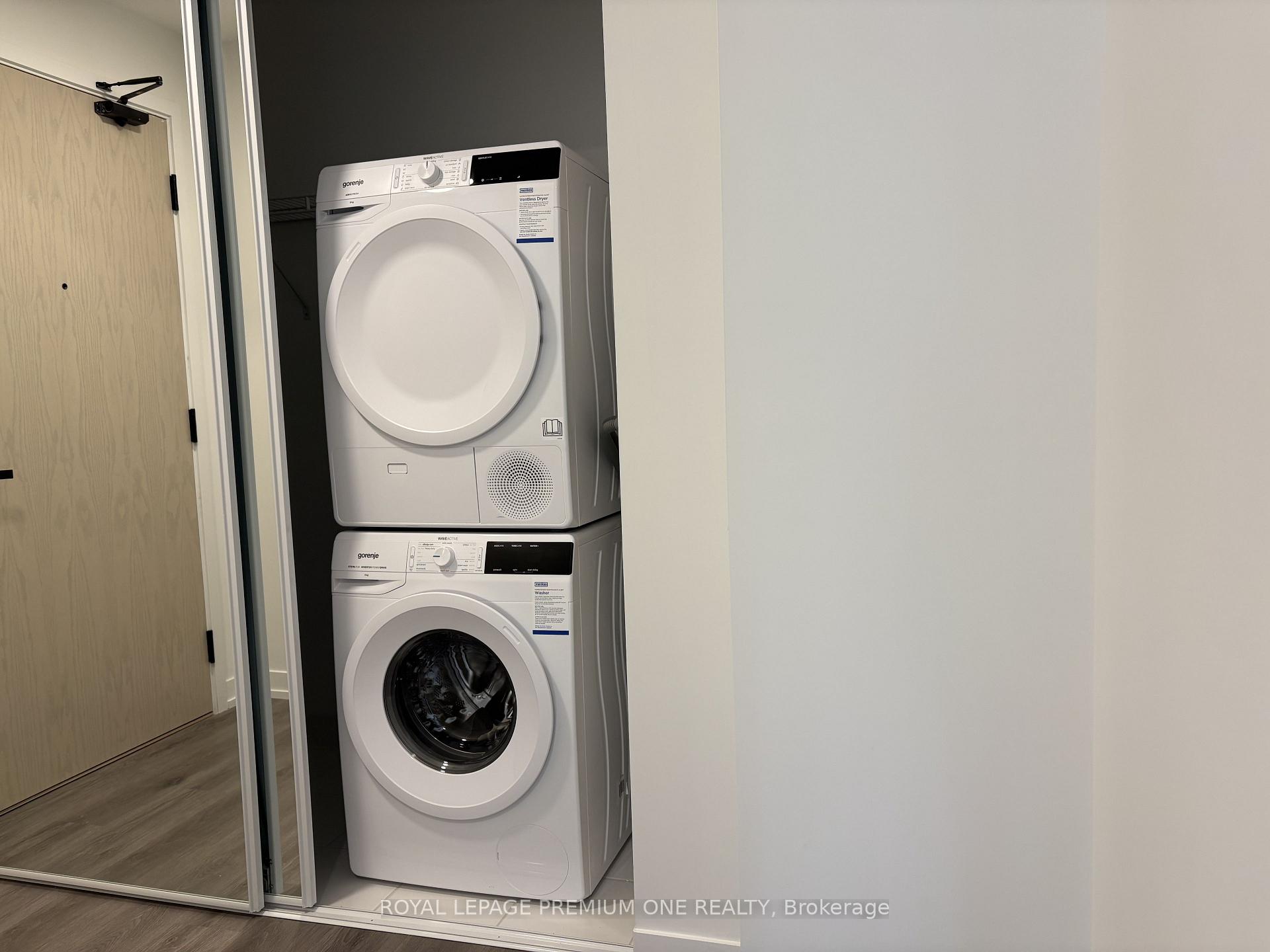 Photo 8 of Unit 4006, 225 Commerce Street, Vaughan, Vaughan Corporate Centre — HOMEH