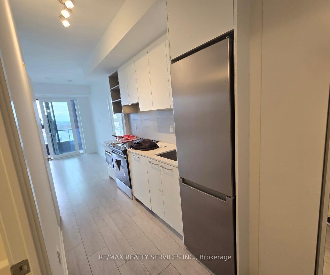 Photo 5 of Unit 1505, 260 Malta Avenue E, Brampton, Fletcher's Creek South — HOMEH