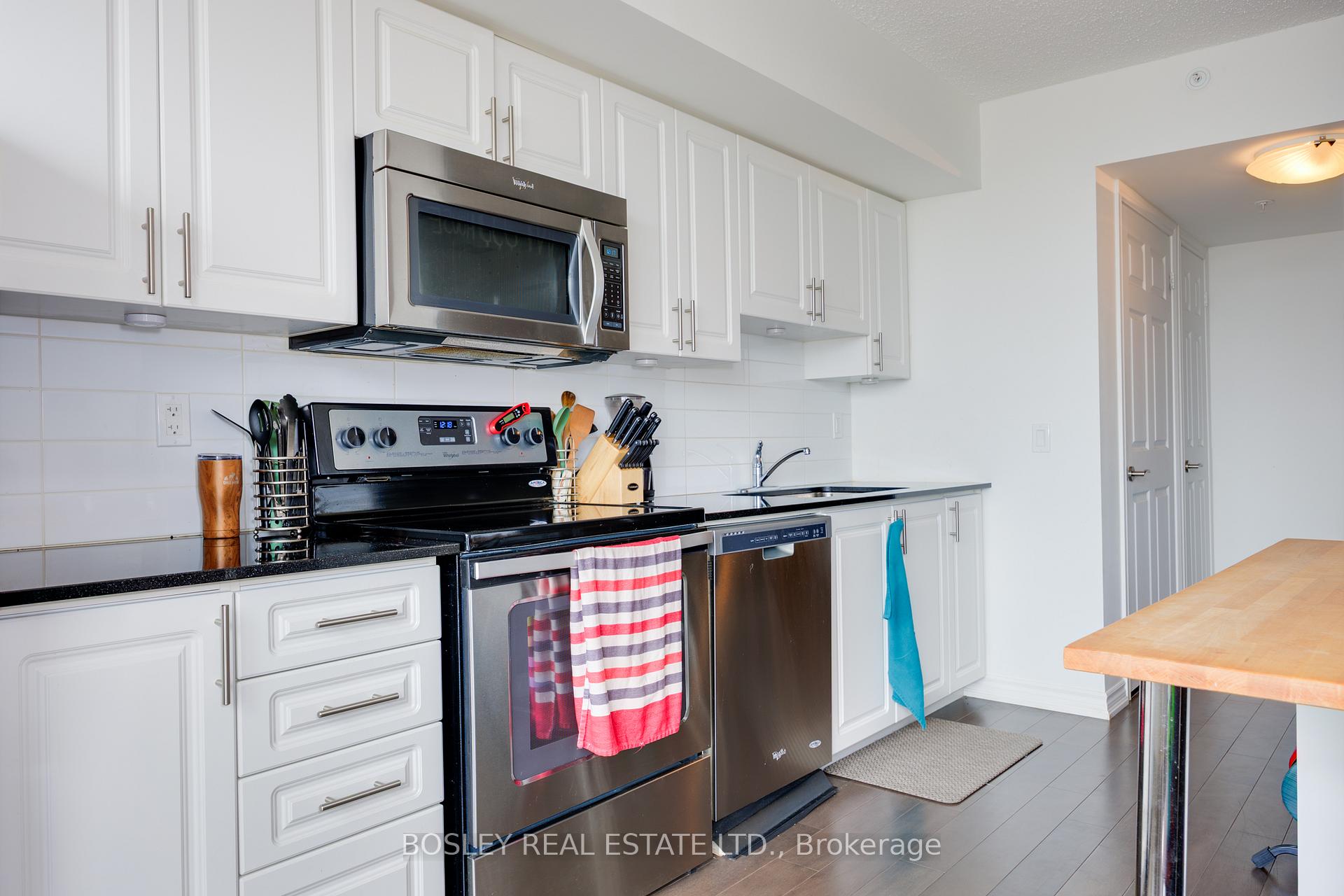 Photo 14 of Unit 710, 280 Donlands Avenue, Toronto, Danforth Village-East York — HOMEH