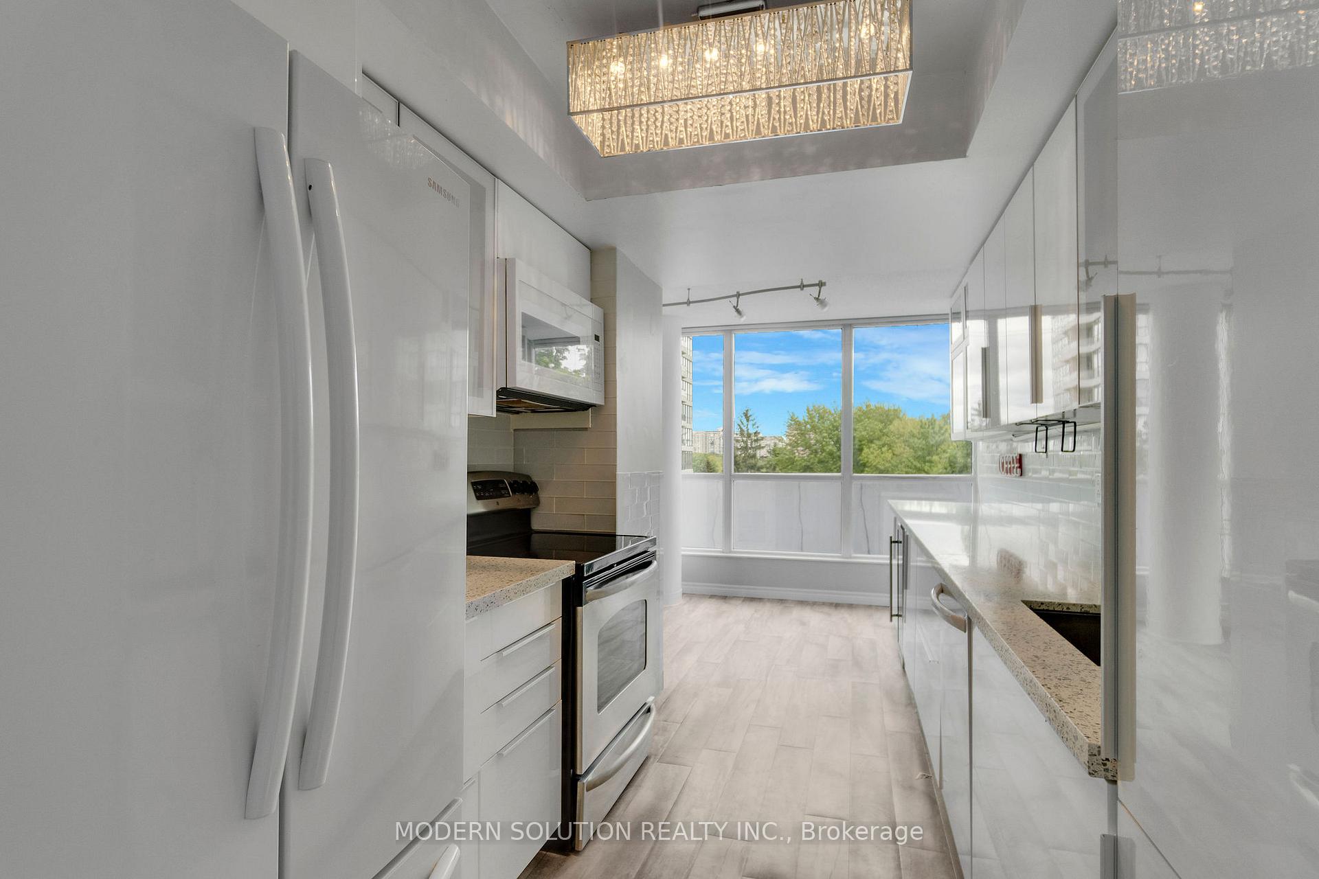 Photo 17 of Unit 312, 3 Rowntree Road, Etobicoke, Mount Olive-Silverstone-Jamestown — HOMEH