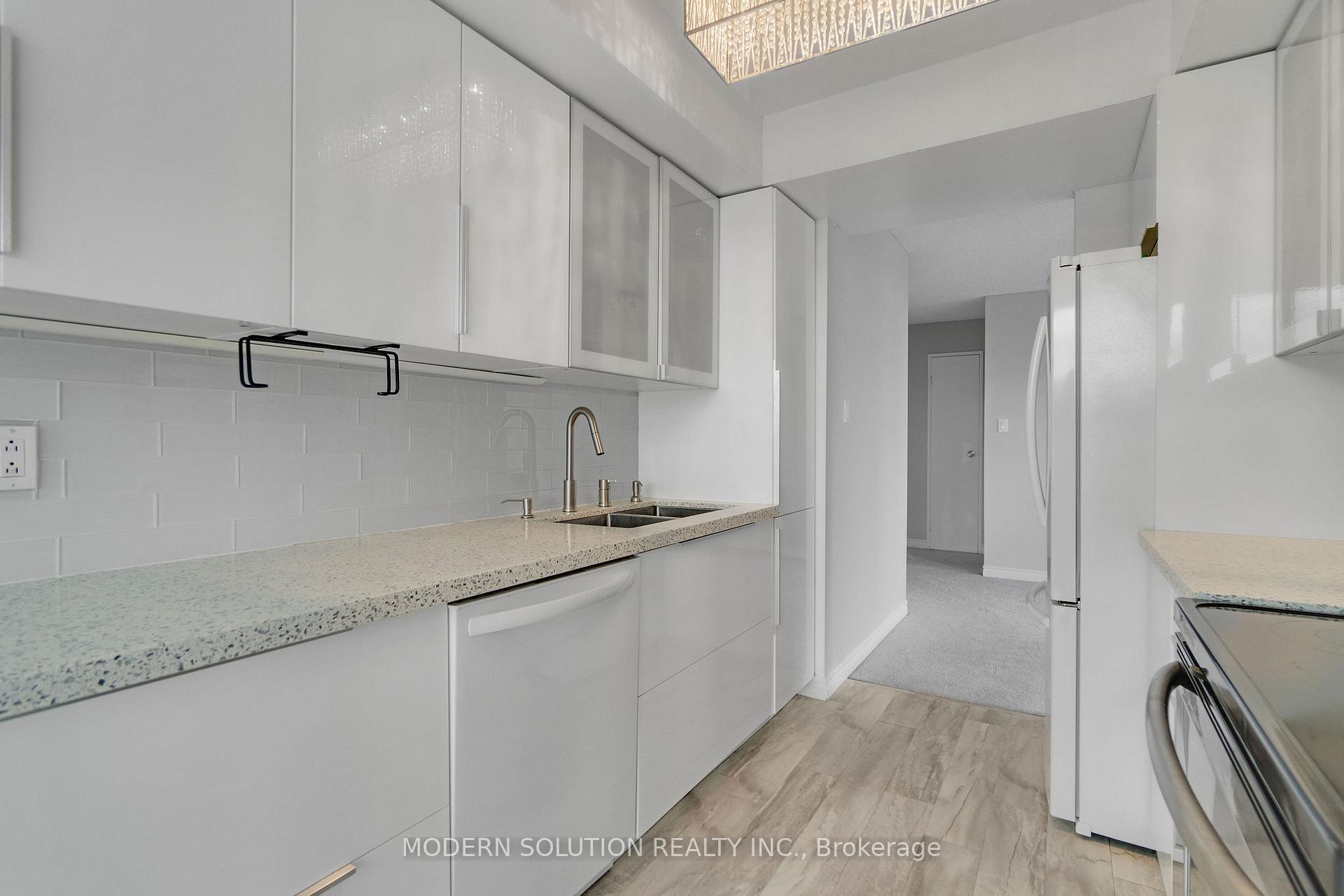 Photo 25 of Unit 312, 3 Rowntree Road, Etobicoke, Mount Olive-Silverstone-Jamestown — HOMEH