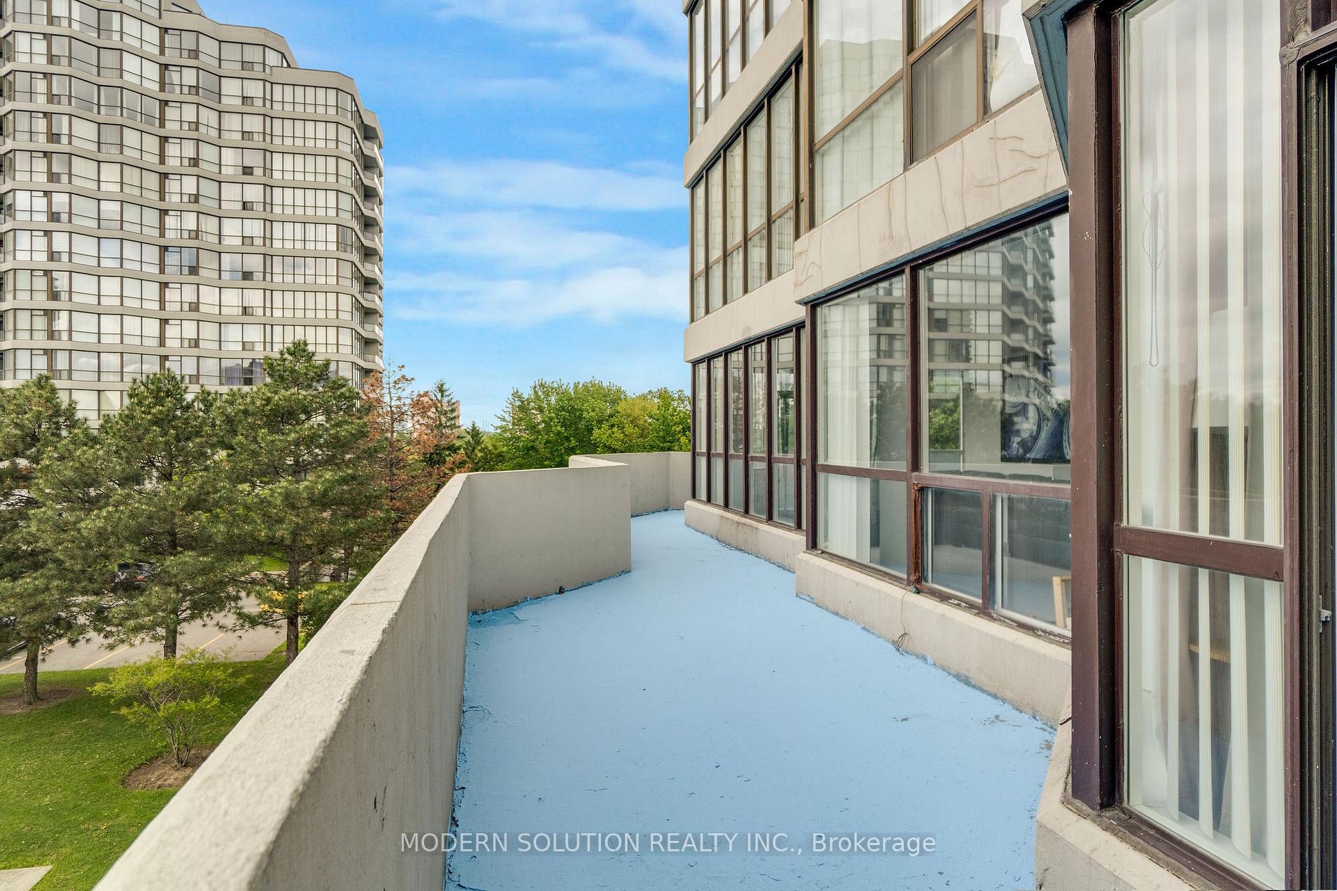 Photo 43 of Unit 312, 3 Rowntree Road, Etobicoke, Mount Olive-Silverstone-Jamestown — HOMEH