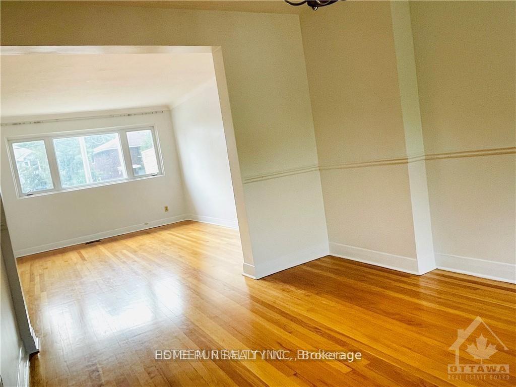 Photo 9 of 825 A Maitland Avenue, Ottawa, McKellar Heights — HOMEH
