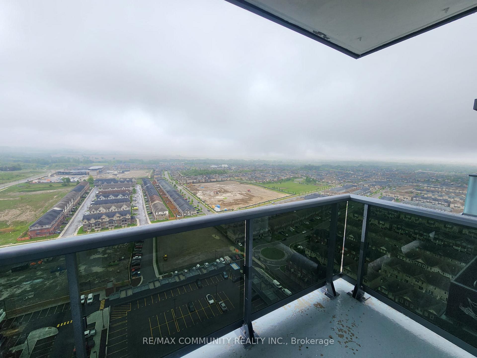 Photo 11 of Unit 2519, 2545 Simcoe St Street N, Oshawa, Windfields — HOMEH