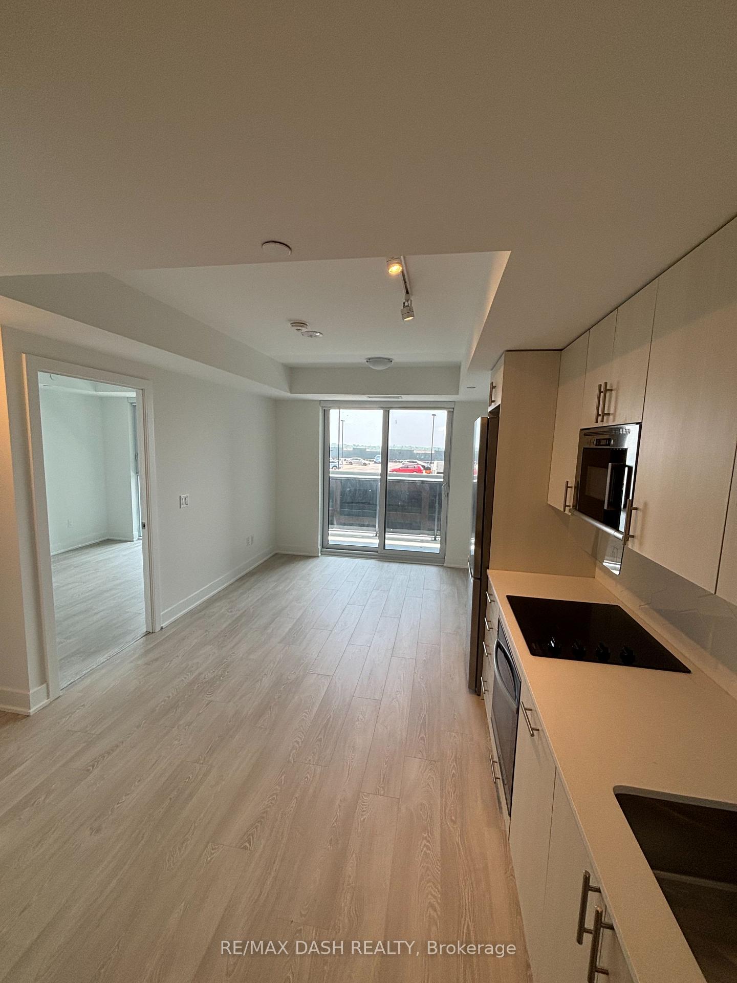 Photo 4 of Unit 422, 2425 Simcoe Street N, Oshawa, Windfields — HOMEH