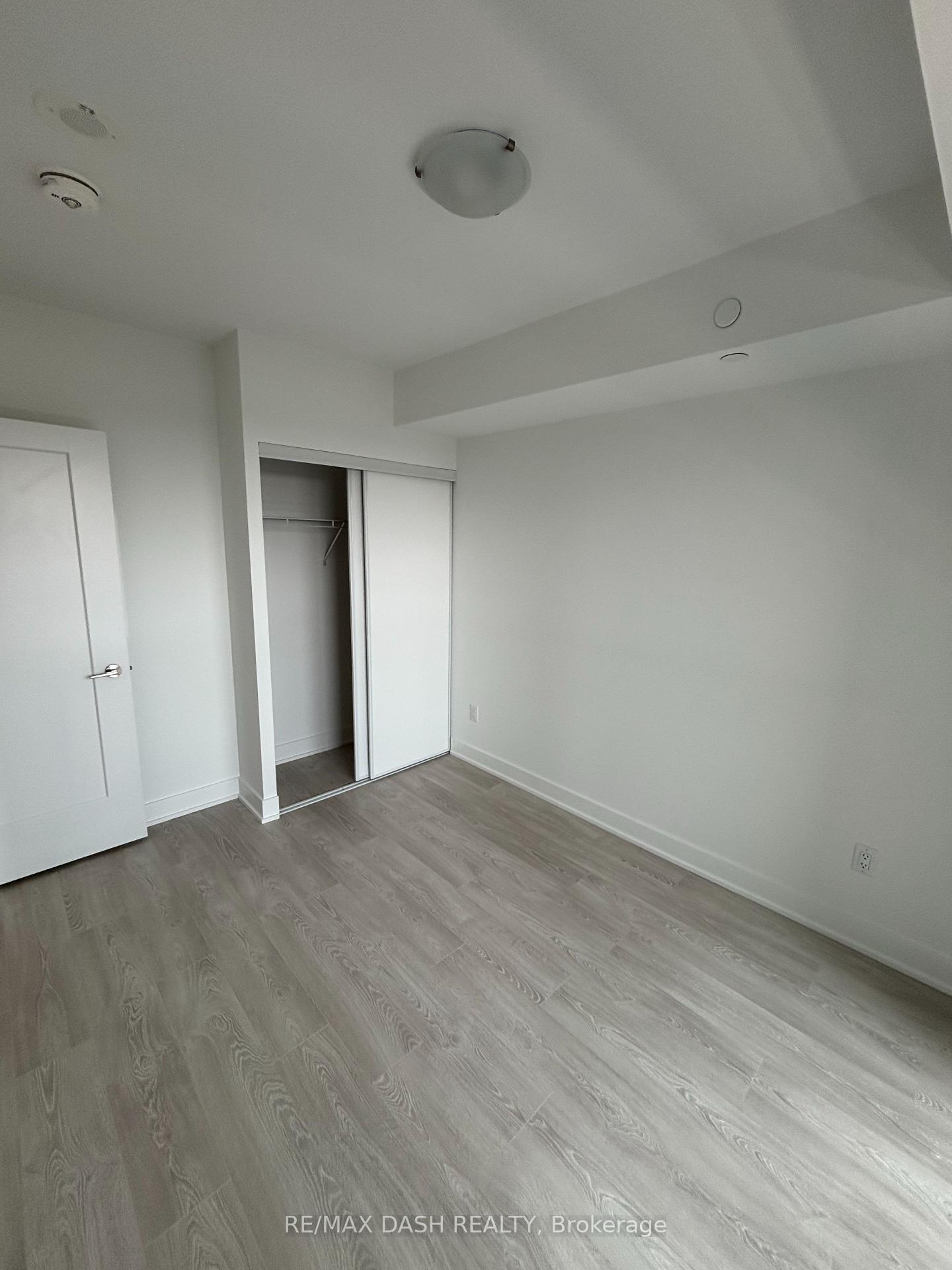Photo 2 of Unit 422, 2425 Simcoe Street N, Oshawa, Windfields — HOMEH
