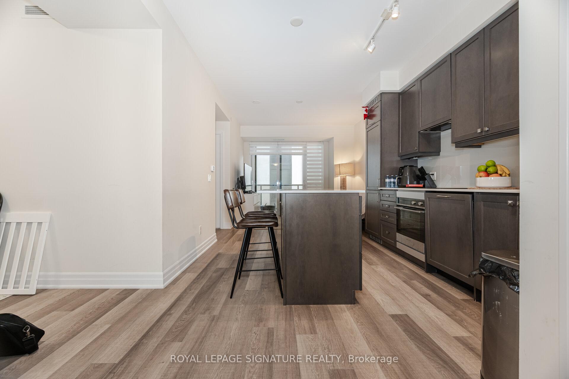 Photo 8 of Unit 308, 9085 Jane Street E, Vaughan, Concord — HOMEH