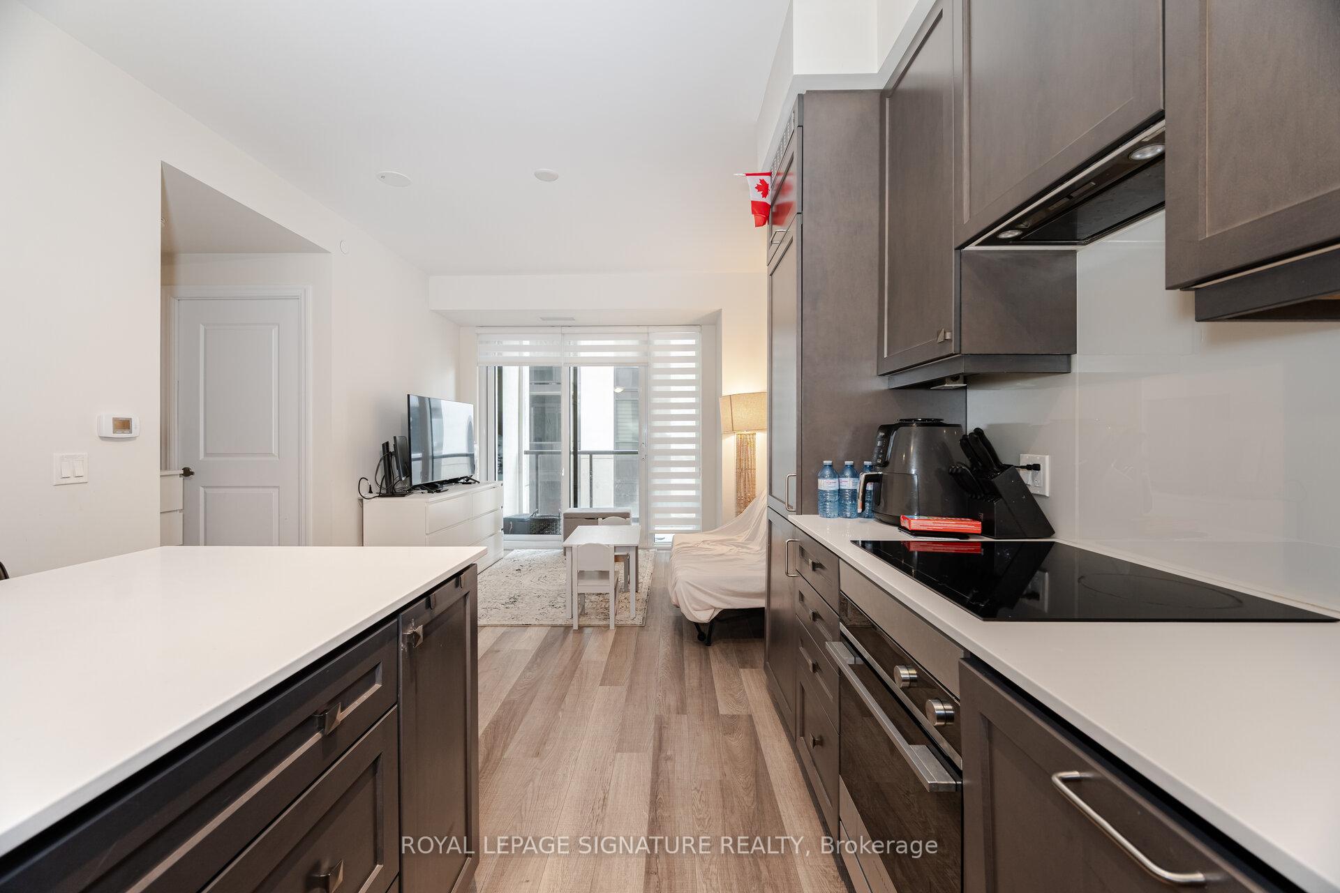 Photo 9 of Unit 308, 9085 Jane Street E, Vaughan, Concord — HOMEH
