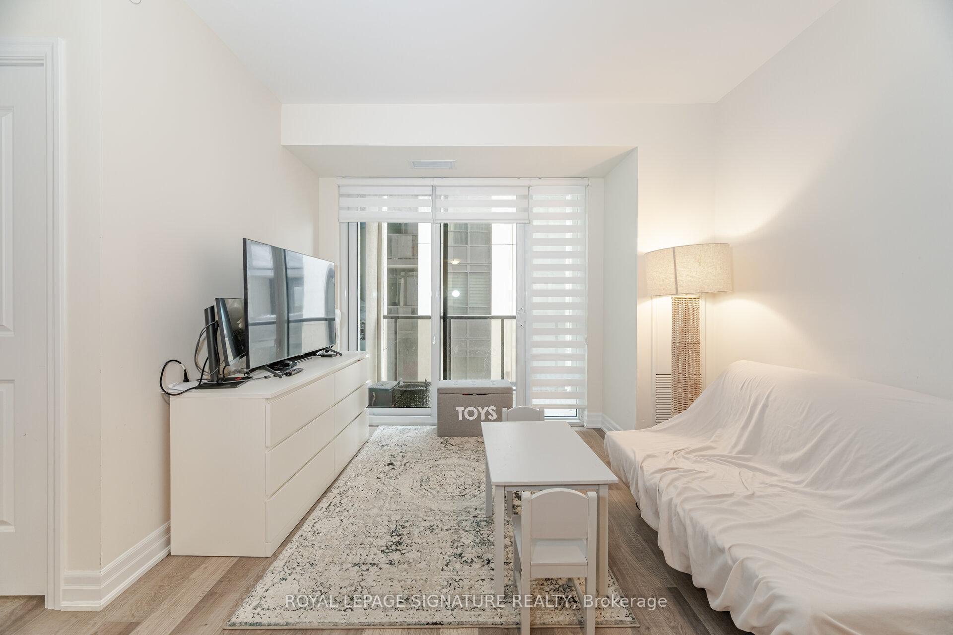 Photo 12 of Unit 308, 9085 Jane Street E, Vaughan, Concord — HOMEH