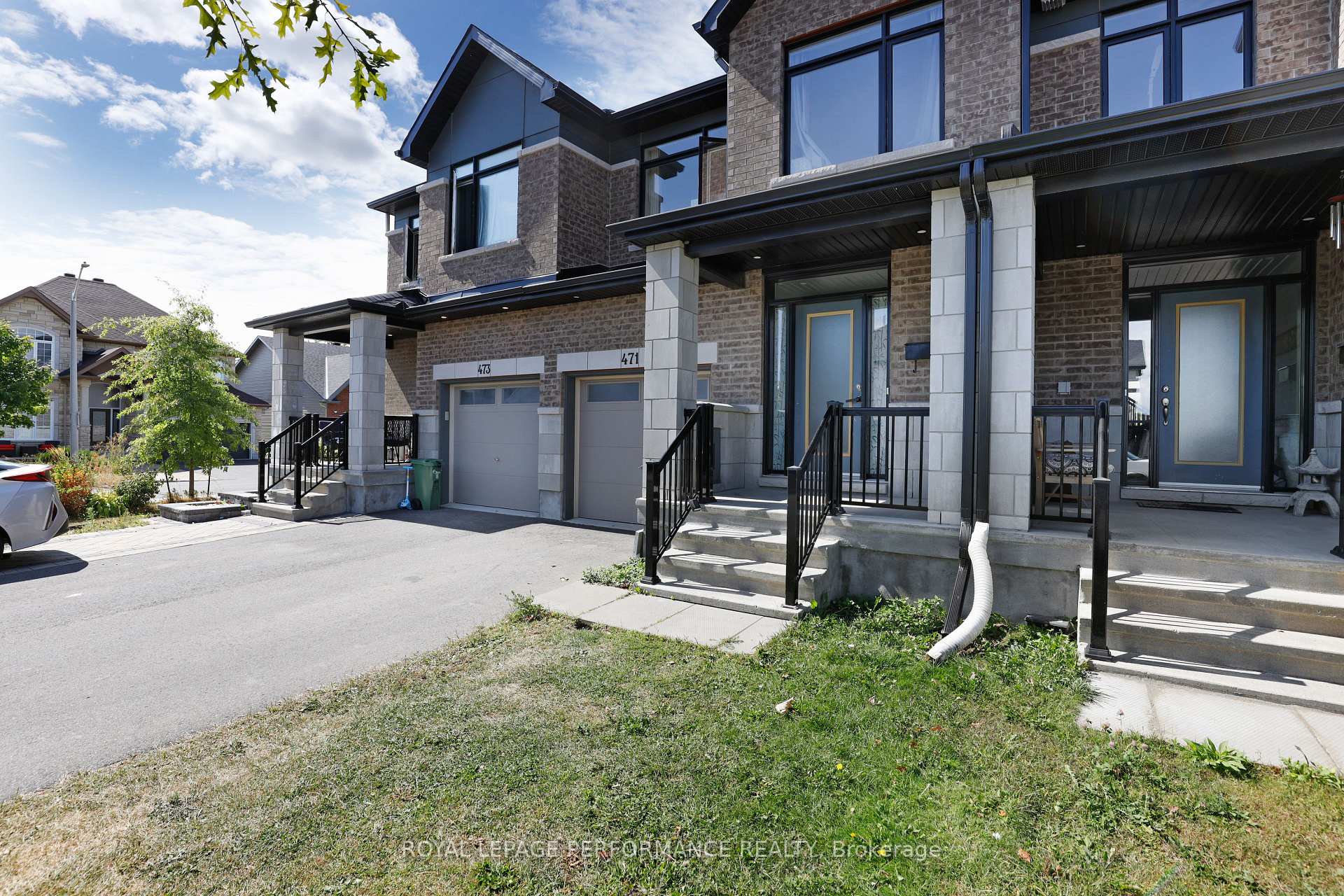 Photo 3 of 471 Fernside Street, Ottawa, Leitrim — HOMEH