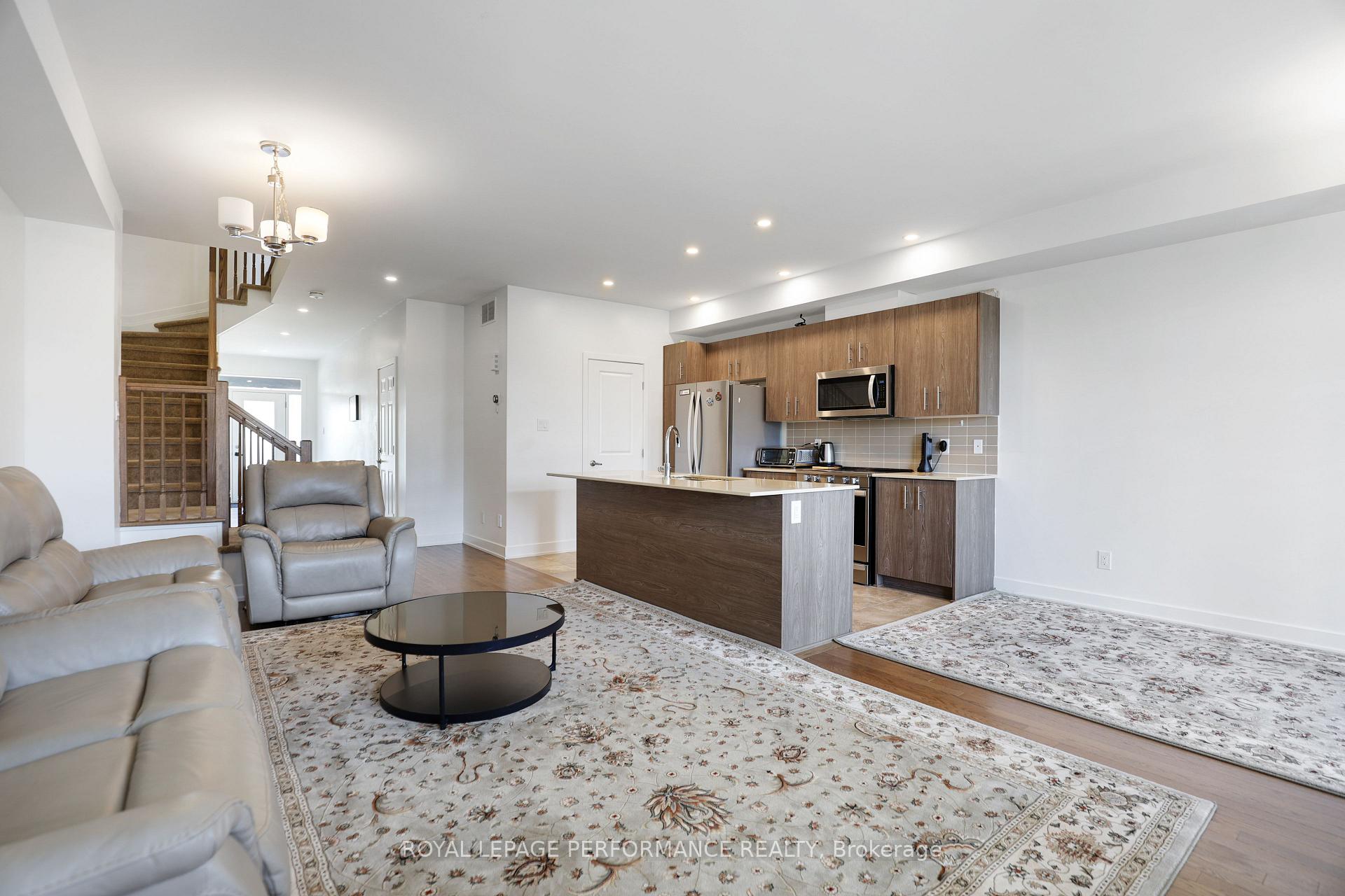Photo 16 of 471 Fernside Street, Ottawa, Leitrim — HOMEH