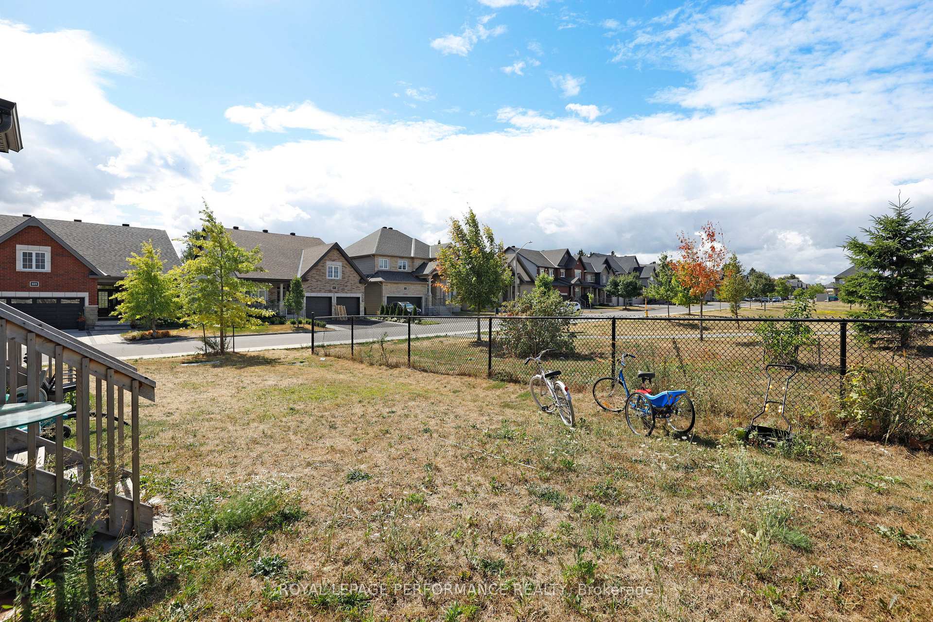 Photo 28 of 471 Fernside Street, Ottawa, Leitrim — HOMEH