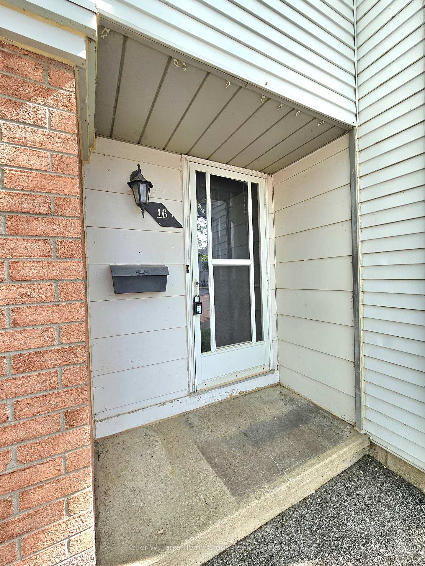 Photo 8 of Unit 16, 40 Imperial Road, Guelph, Willow West/Sugarbush/West Acres — HOMEH