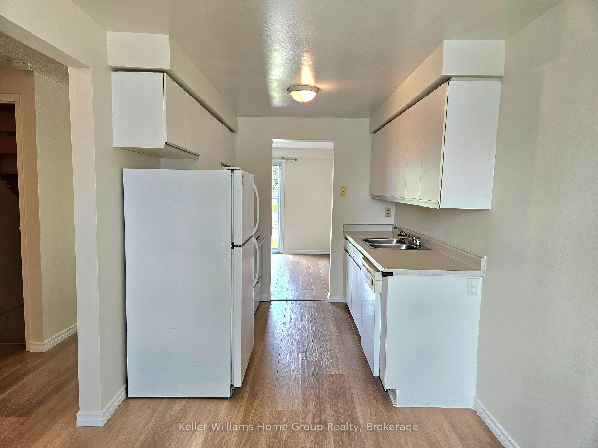 Photo 15 of Unit 16, 40 Imperial Road, Guelph, Willow West/Sugarbush/West Acres — HOMEH
