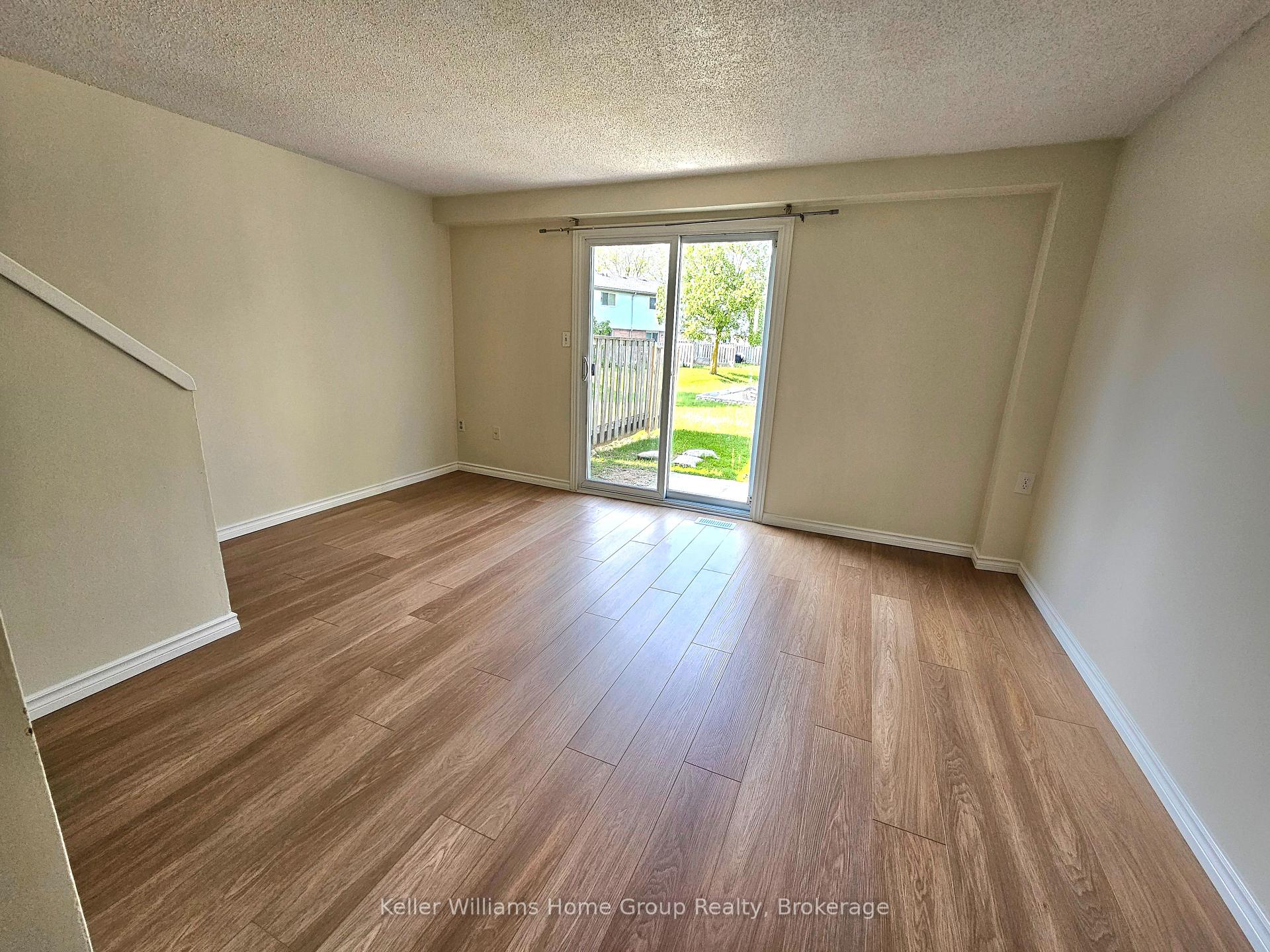 Photo 24 of Unit 16, 40 Imperial Road, Guelph, Willow West/Sugarbush/West Acres — HOMEH