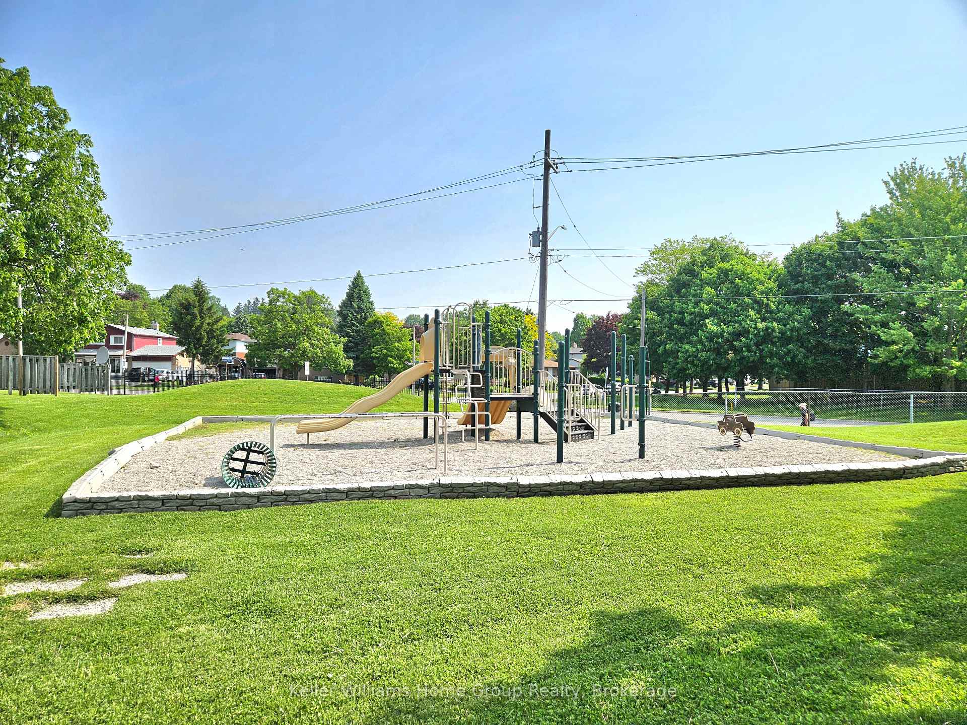Photo 21 of Unit 16, 40 Imperial Road, Guelph, Willow West/Sugarbush/West Acres — HOMEH