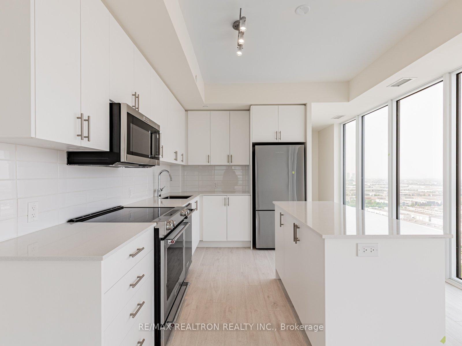Photo 7 of Unit 2315, 8960 Jane Street, Vaughan, Concord — HOMEH