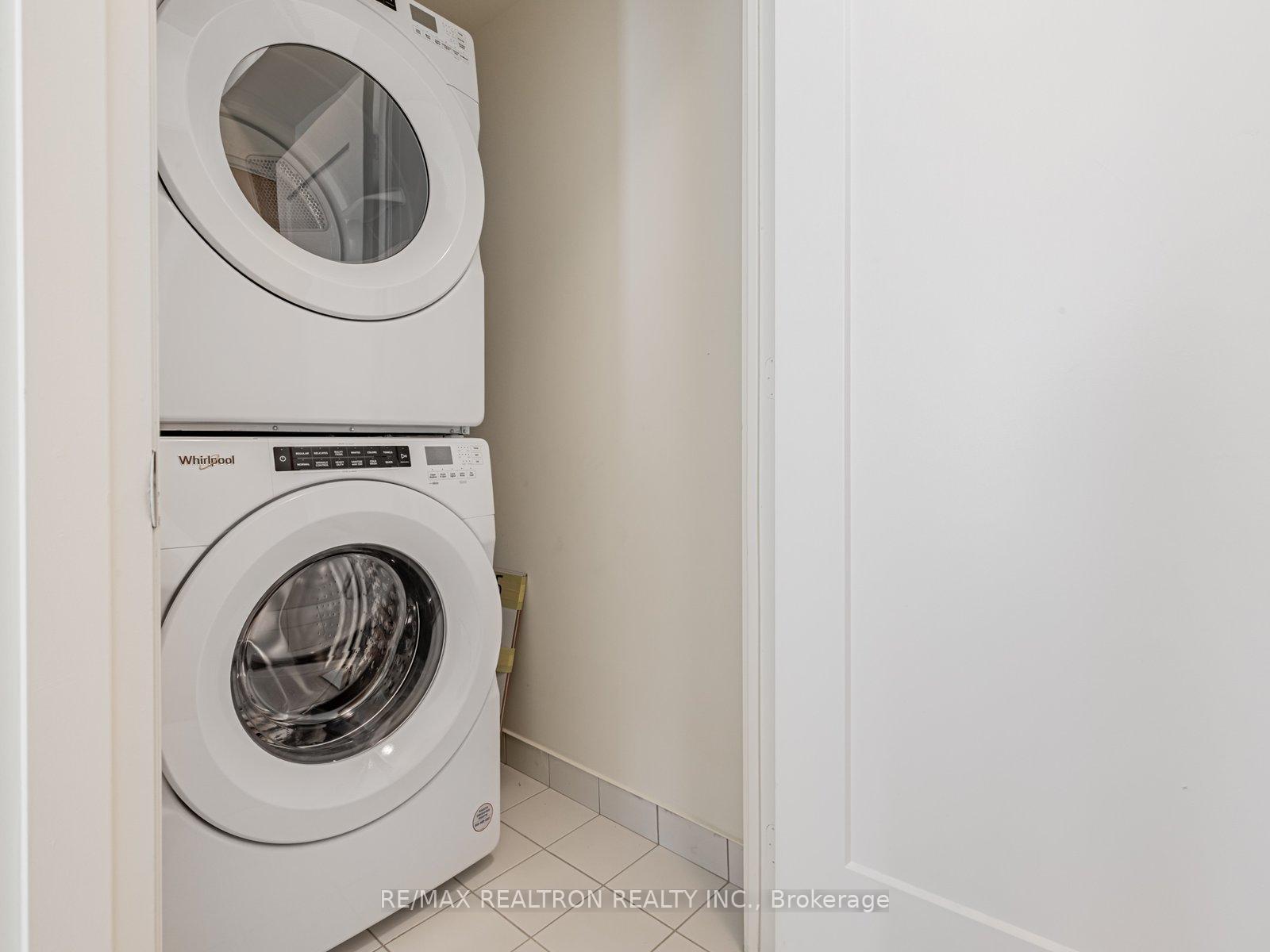 Photo 14 of Unit 2315, 8960 Jane Street, Vaughan, Concord — HOMEH